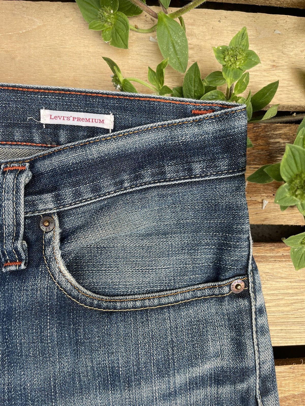 Levis 505 Distressed Faded Denim Jeans