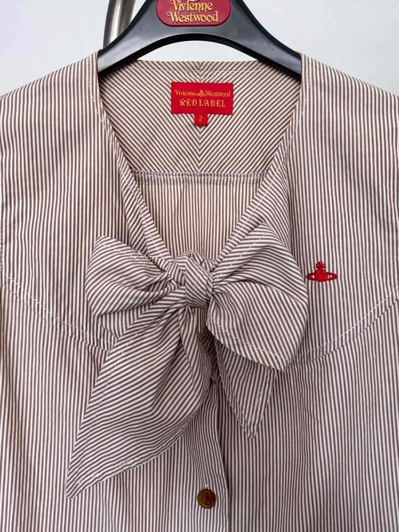 Vivienne Westwood Vivienne Westwood Butterfly shirt short sleeves Size M / US 6-8 / IT 42-44 - 3 Thumbnail