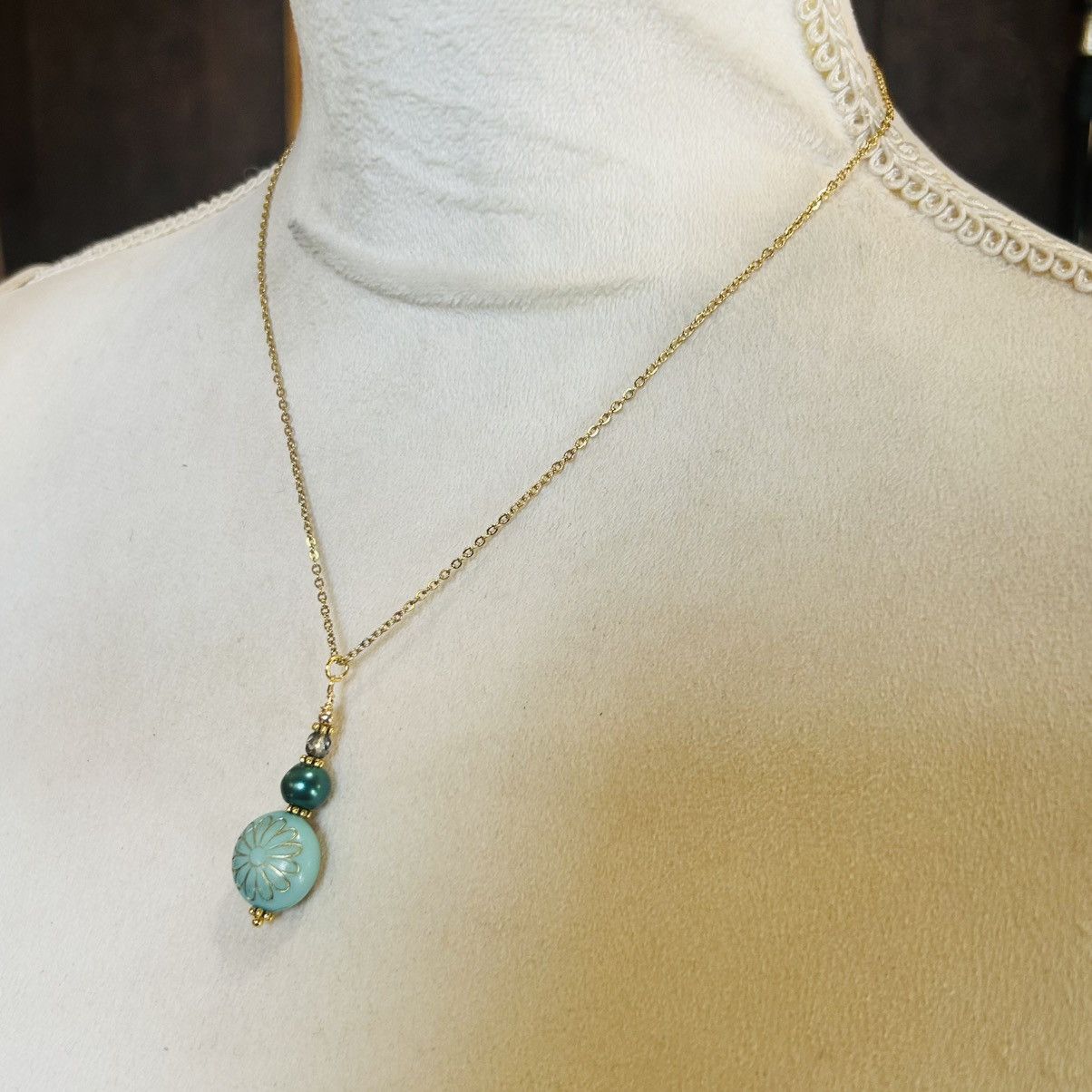 Handmade Handcrafted elegant blue art glass beaded pendant necklace Size ONE SIZE - 4 Thumbnail