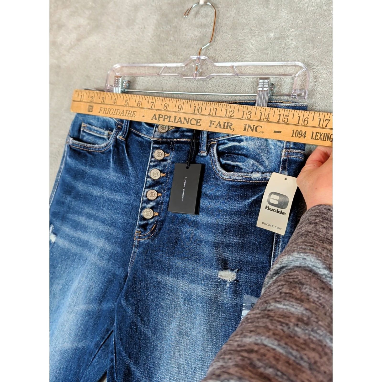 Vintage Flying Monkey Jeans Women 30x30 High Rise Flare Distressed Blue Denim Hippie 80s 90s Retro Boho Regular Fit Jeans Women Size 30" / US 8 / IT 44 - 5 Thumbnail
