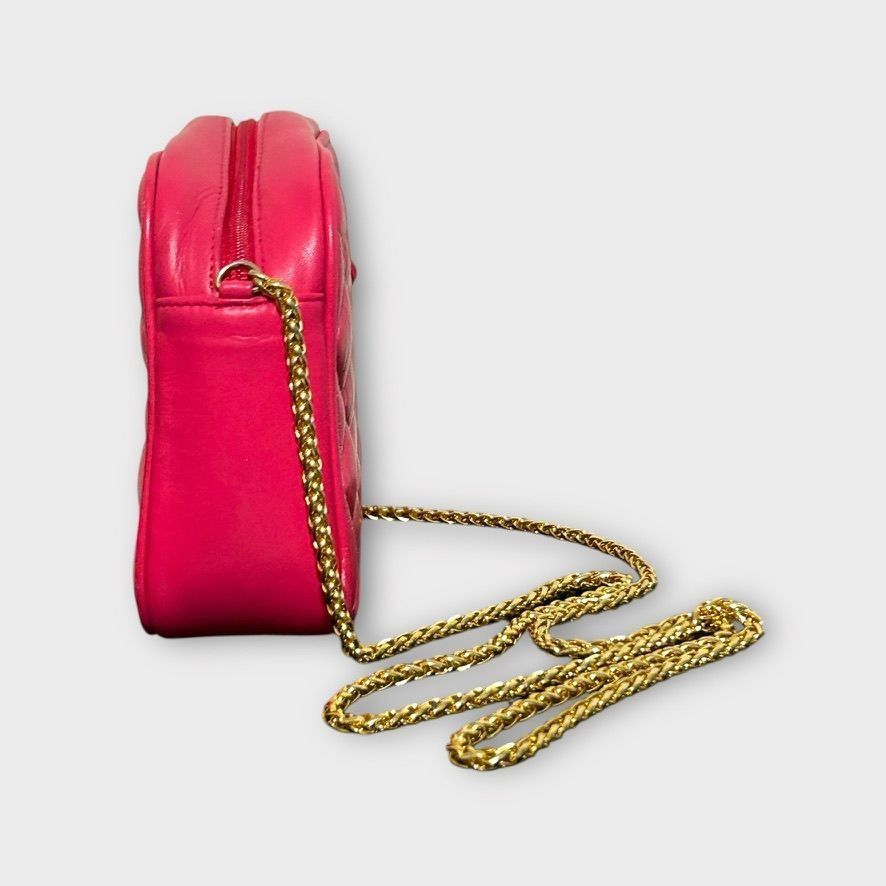 Other Vintage Pink Quilted Crossbody Bag Gold Chain Small Coco Cla Size ONE SIZE - 5 Thumbnail