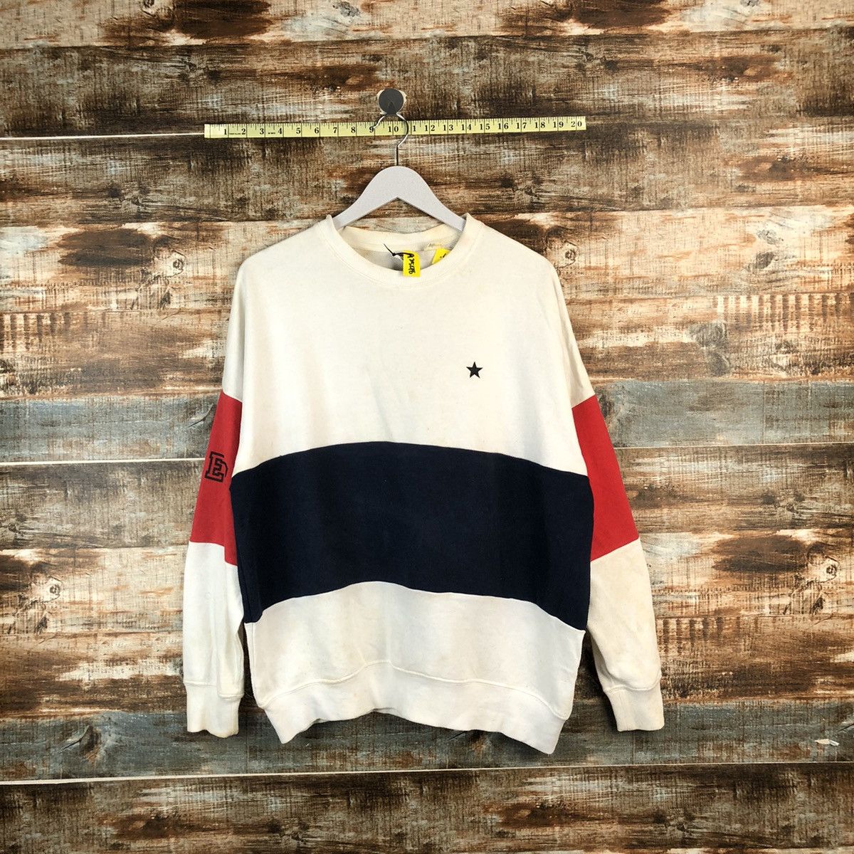 Converse Converse Vintage White Sweatshirt #A2548 Size US M / EU 48-50 / 2 - 1 Thumbnail