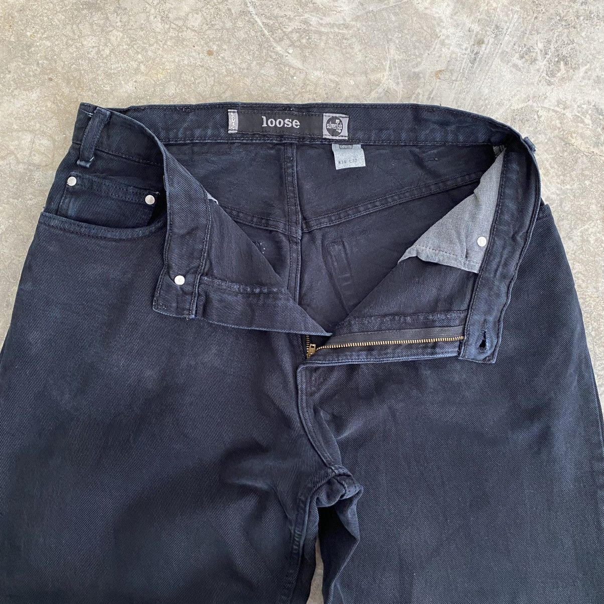 Levi's Vintage 1998 Levis Silvertab Black “LOOSE” Baggy Denim Jeans Size US 34 / EU 50 - 2 Thumbnail