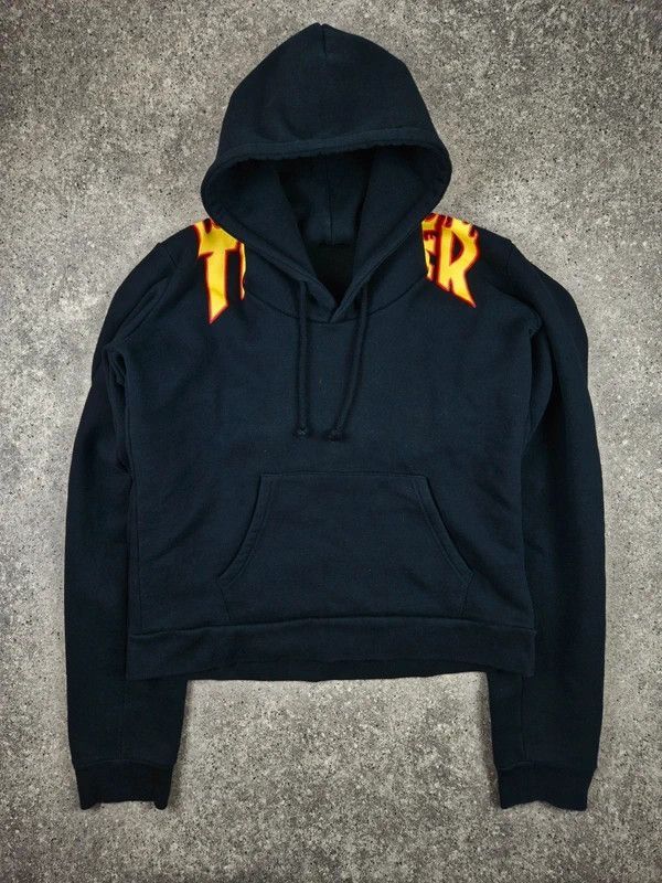 Vetements Vetements Men Black Thrasher Misplaced Hoodie Sweater Size M Size US M / EU 48-50 / 2 - 1 Thumbnail