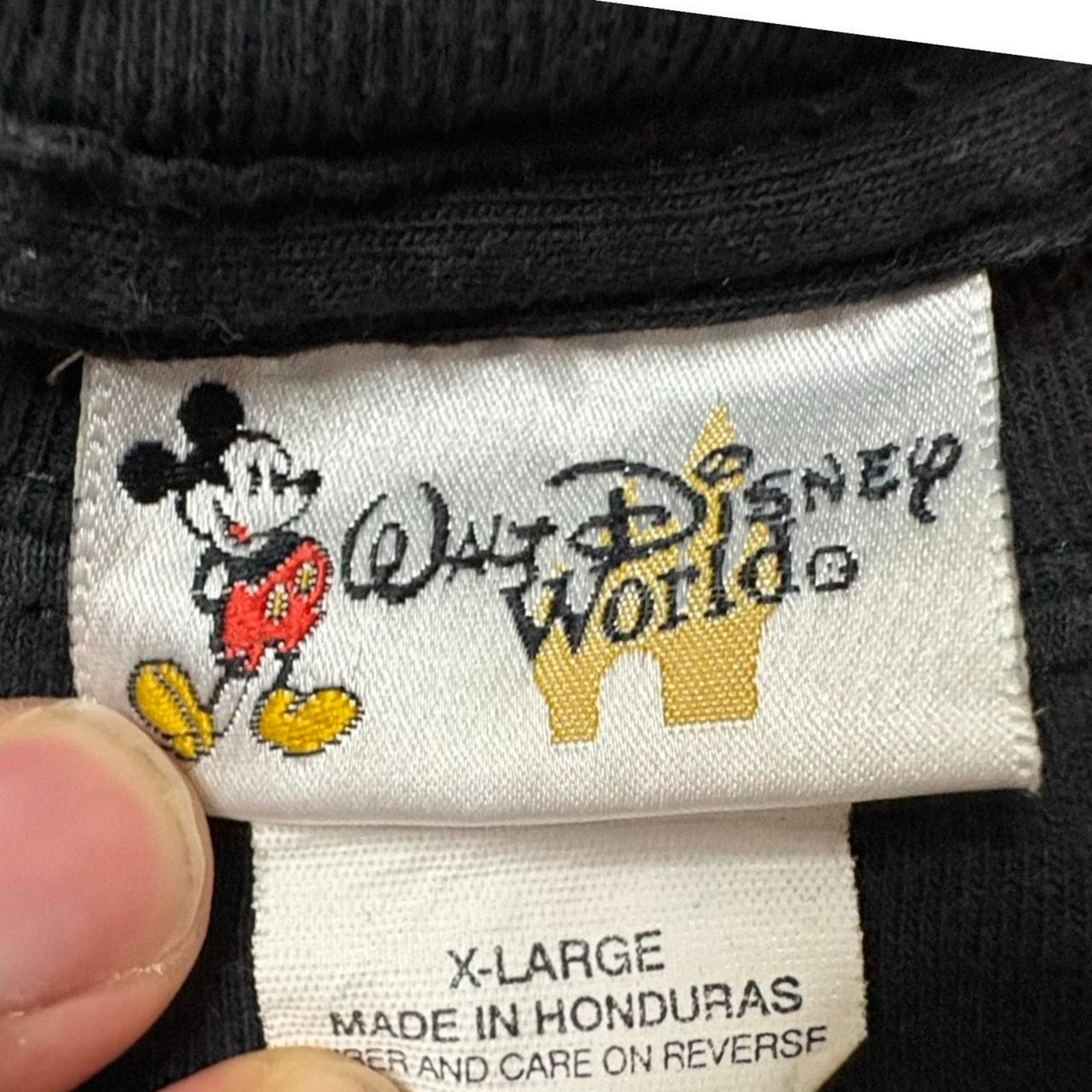 Disney 90s disney world tee shirt 7 dwarfs grumpy men's XL black Size US XL / EU 56 / 4 - 5 Thumbnail