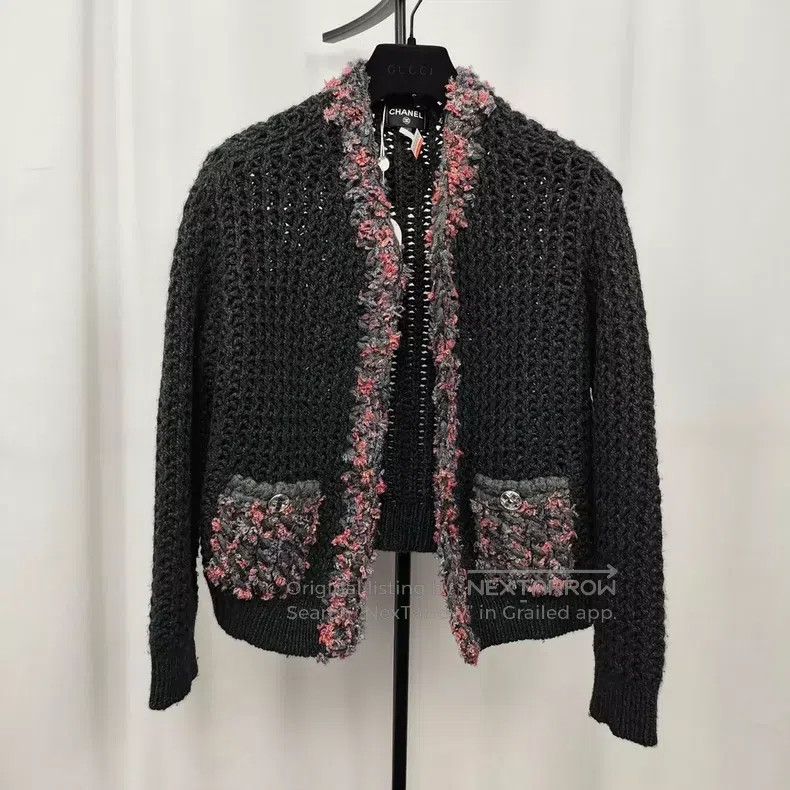 Chanel Chanel Knitted sweater jacket Size XXS / US 00 / IT 34 - 1 Thumbnail