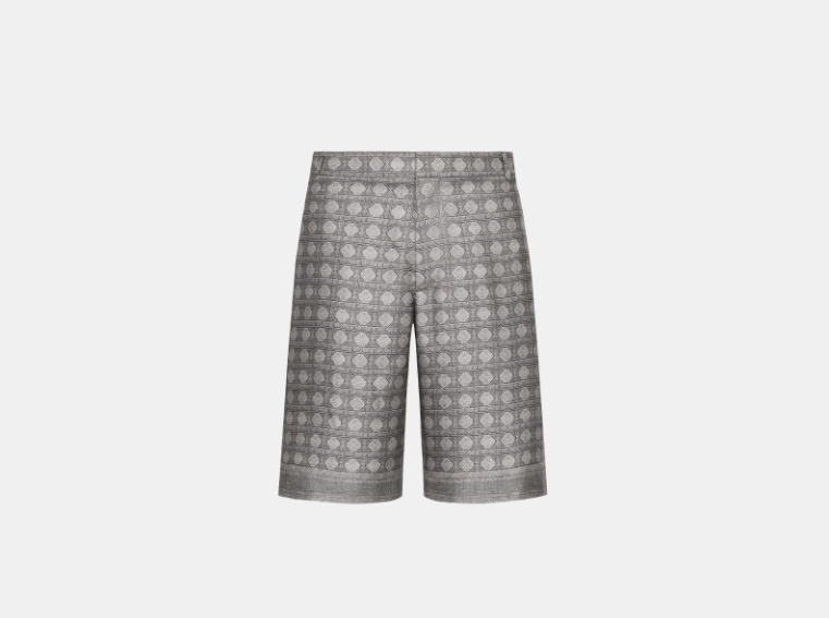 Dior o1w1db10525 013C12 Cannage Bermuda Short in Gray Size US 32 / EU 48 - 1 Thumbnail