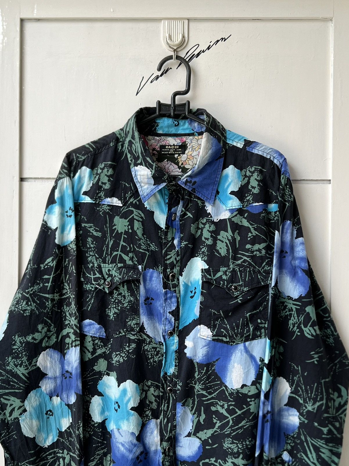 Other RARE Wear With Pride Flower Motive Shirt Size US M / EU 48-50 / 2 - 2 Thumbnail