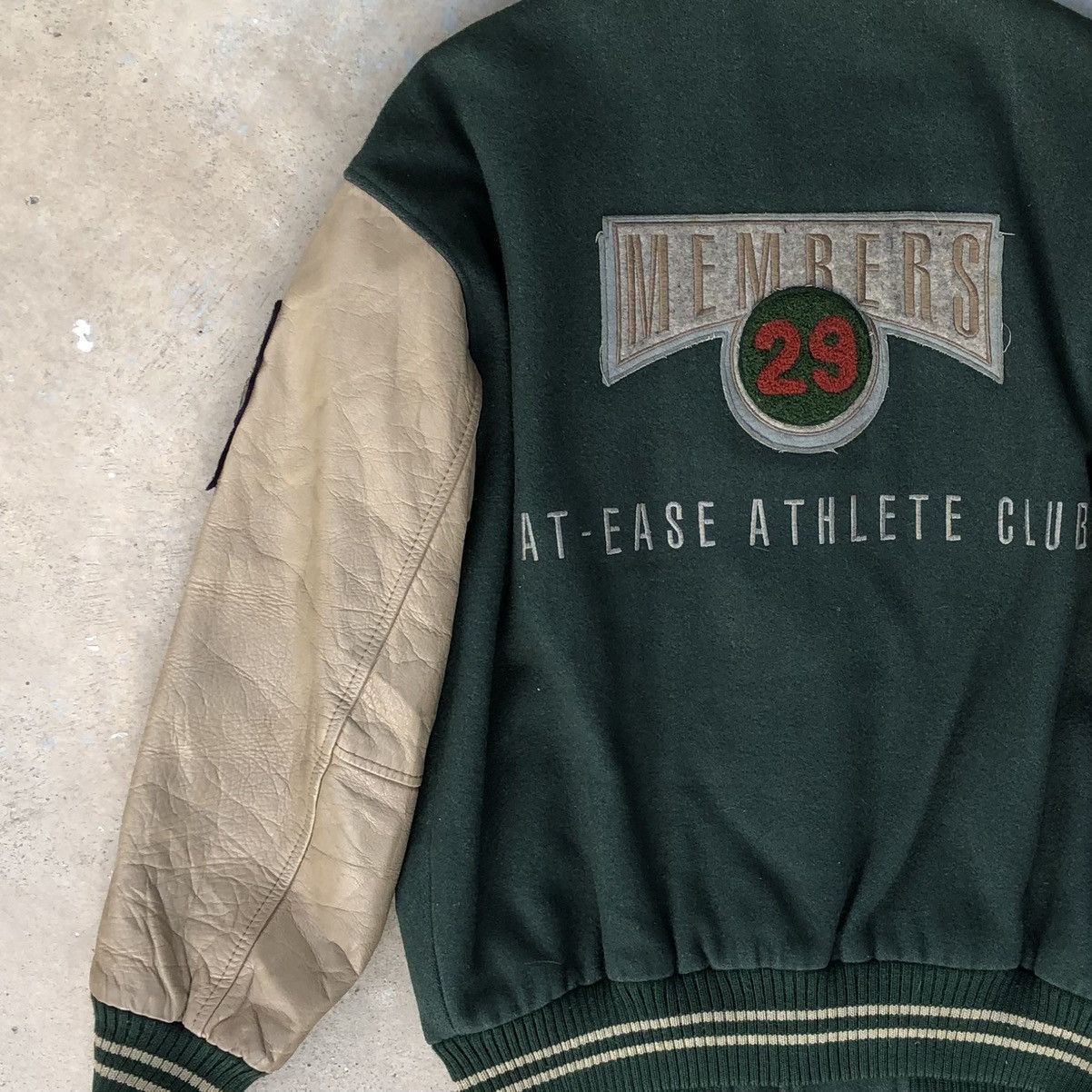 Japanese Brand Vintage at-ease Letterman Wool Leather Varsity Bomber Jacket Size US M / EU 48-50 / 2 - 2 Thumbnail