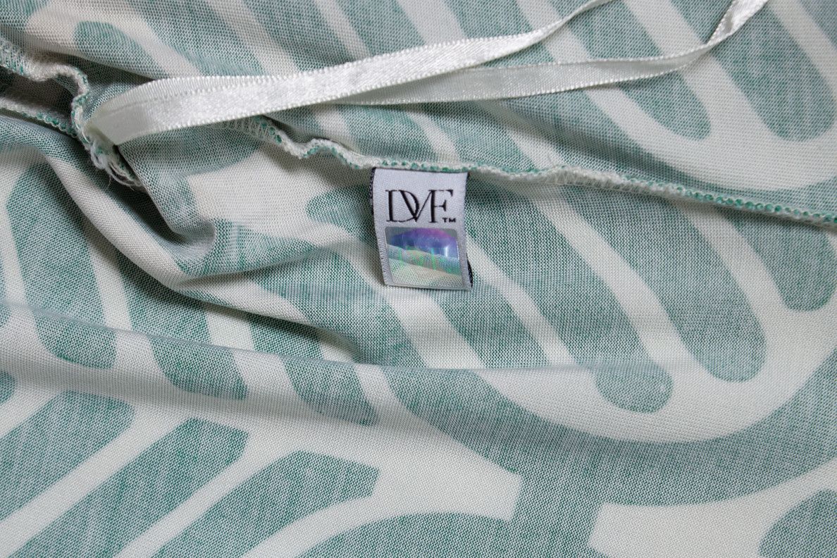 Diane von Furstenberg Diane Von Furstenberg, Wrap dress in green and white Size L / US 10 / IT 46 - 8 Thumbnail
