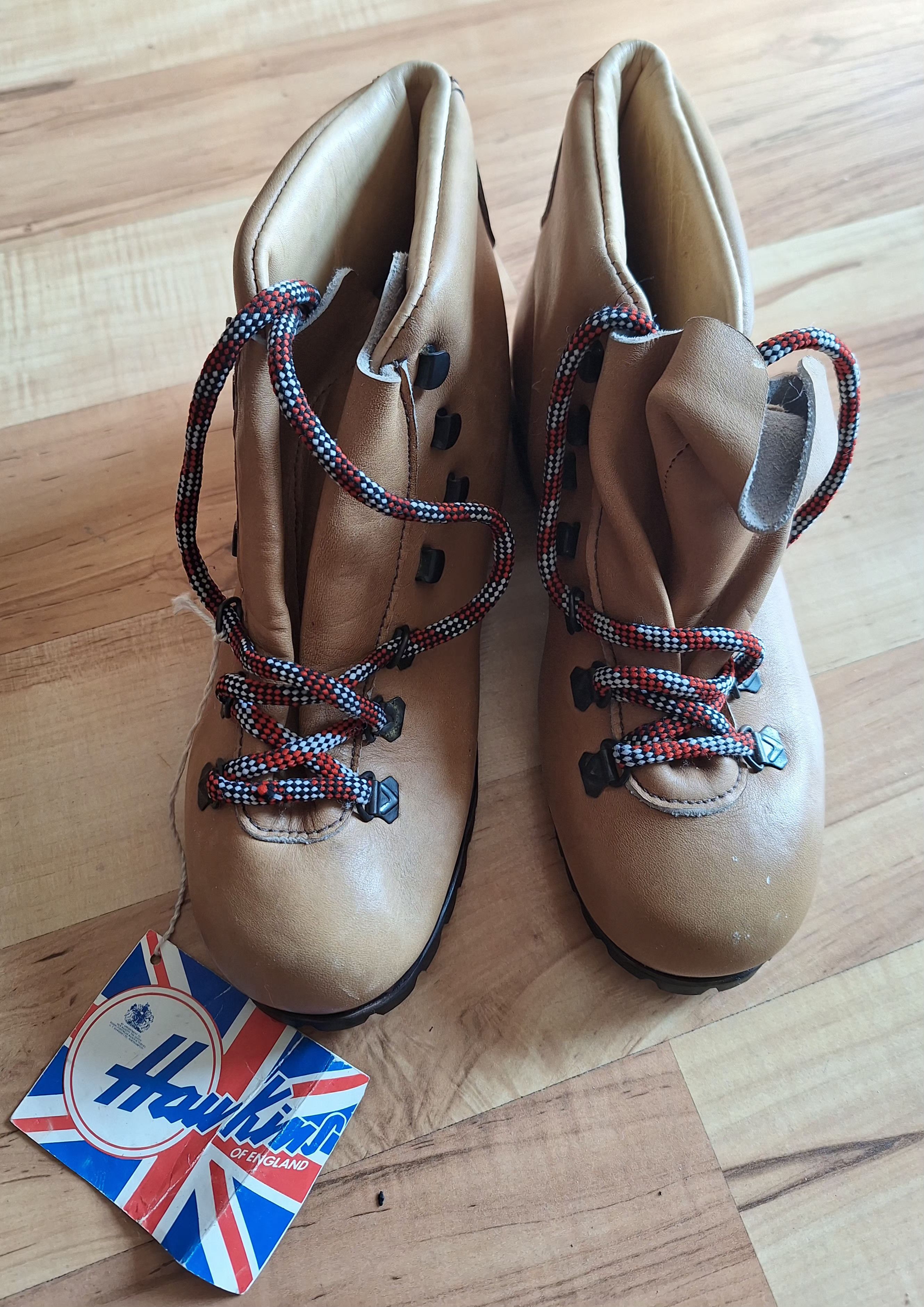 Other Vintage Hawkins of England Hiking Boots - Vibram Sole - UK 4 Size US 7 / IT 37 - 1 Thumbnail