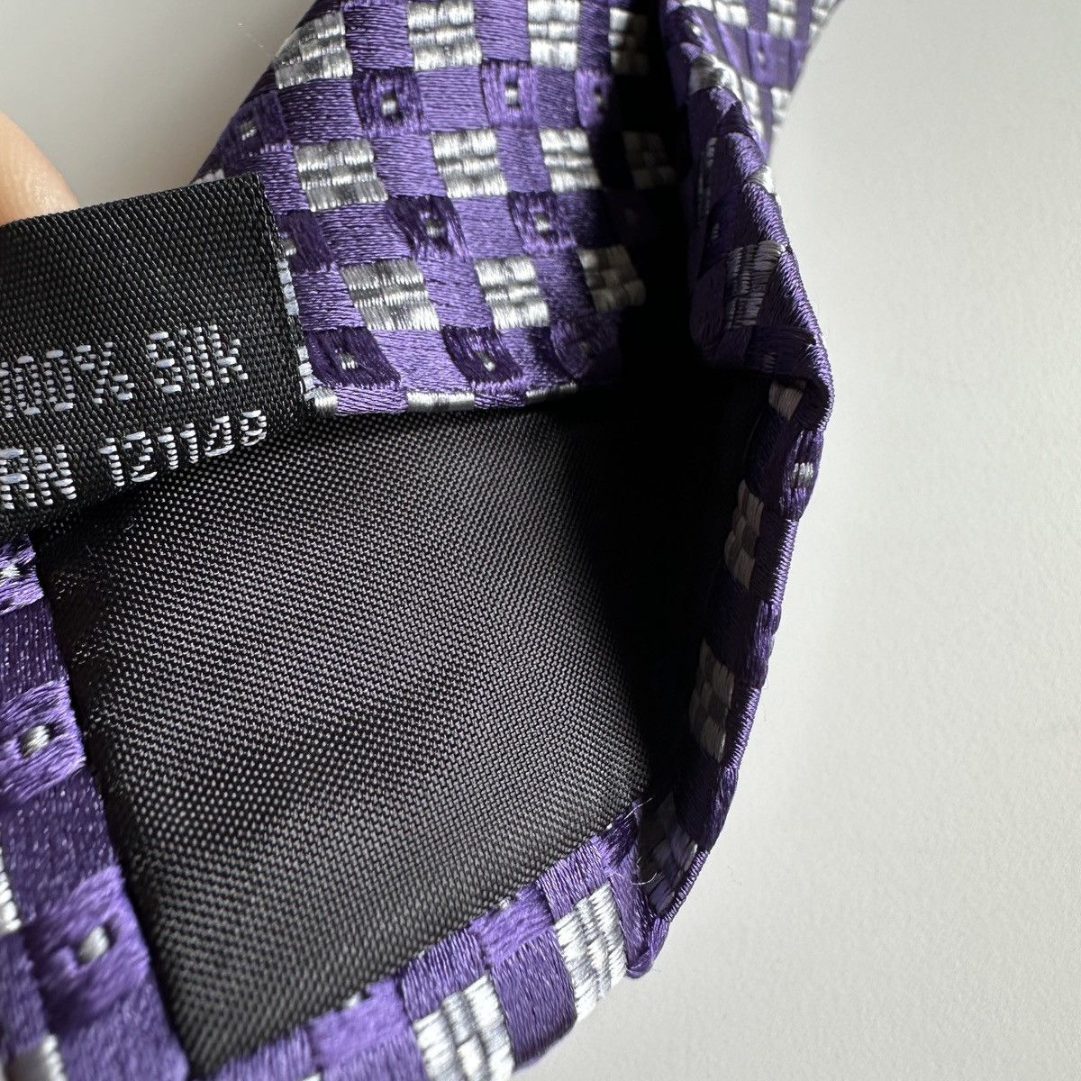 Michael Kors Michael Kors Geometric Purple and Silver Silk Tie Size ONE SIZE - 5 Thumbnail