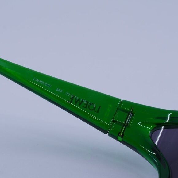 Loewe Loewe LW40143U 98A Sunglasses Transparent Dark Green Shield Size ONE SIZE - 7 Thumbnail