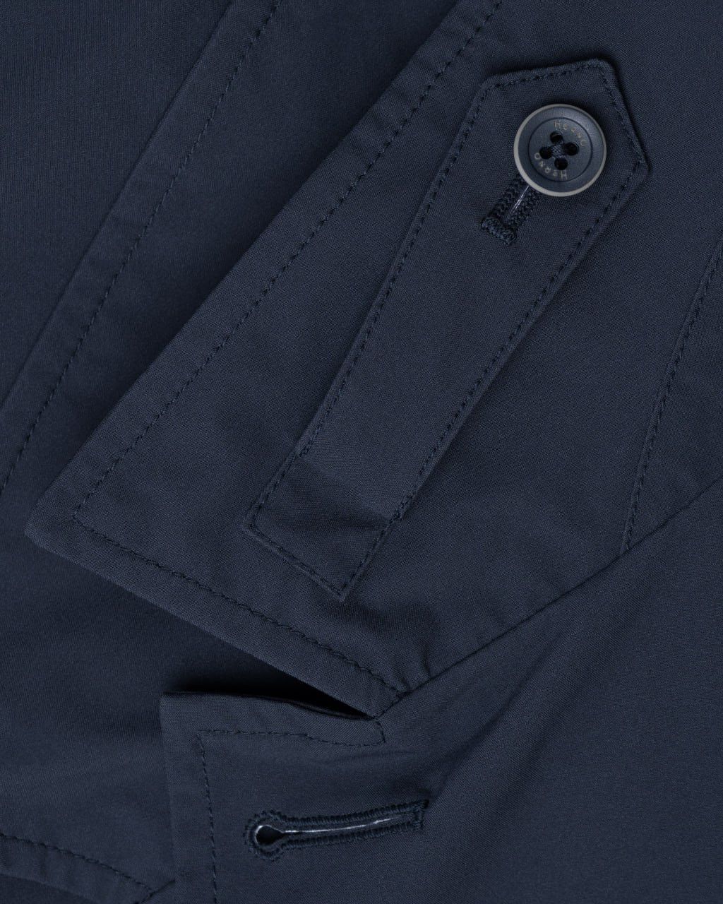 Herno Weightless mackintosh cape - windbreaker HERNO Size US M / EU 48-50 / 2 - 8 Thumbnail