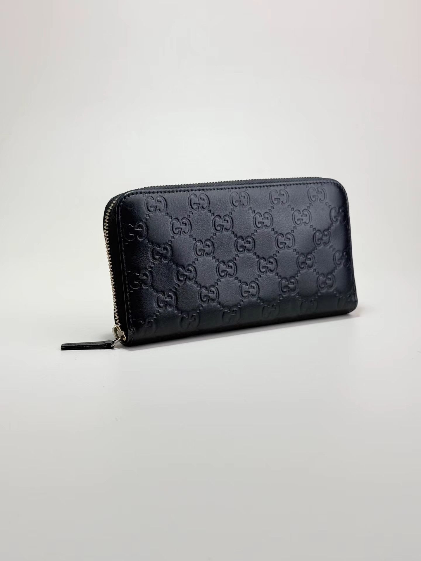 Gucci GUCCI Black Embossed Full Logo Long Wallet Size ONE SIZE - 3 Thumbnail