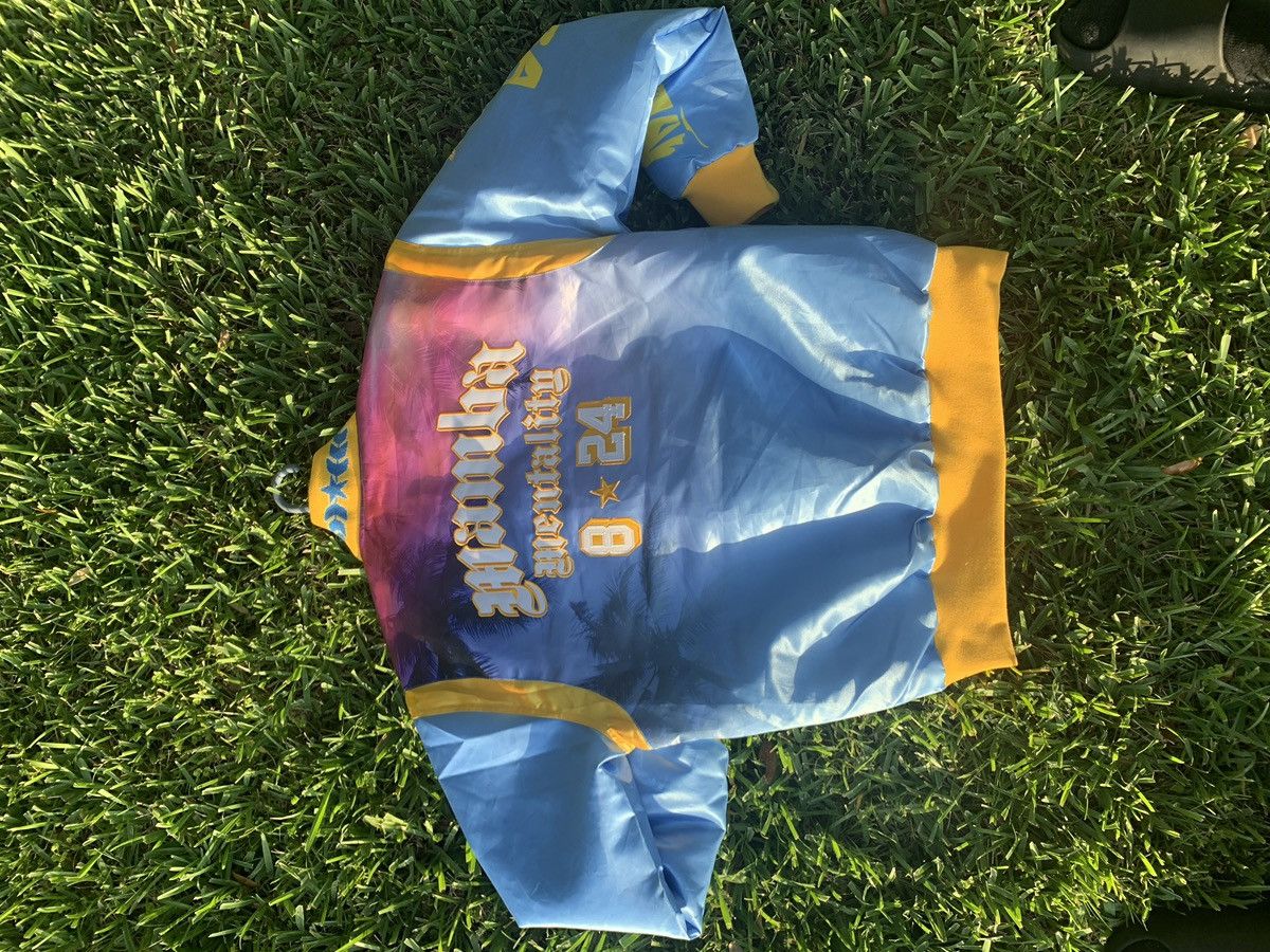 Nike × Vintage KOBE BRYANT VARSITY JACKET Size US L / EU 52-54 / 3 - 1 Thumbnail