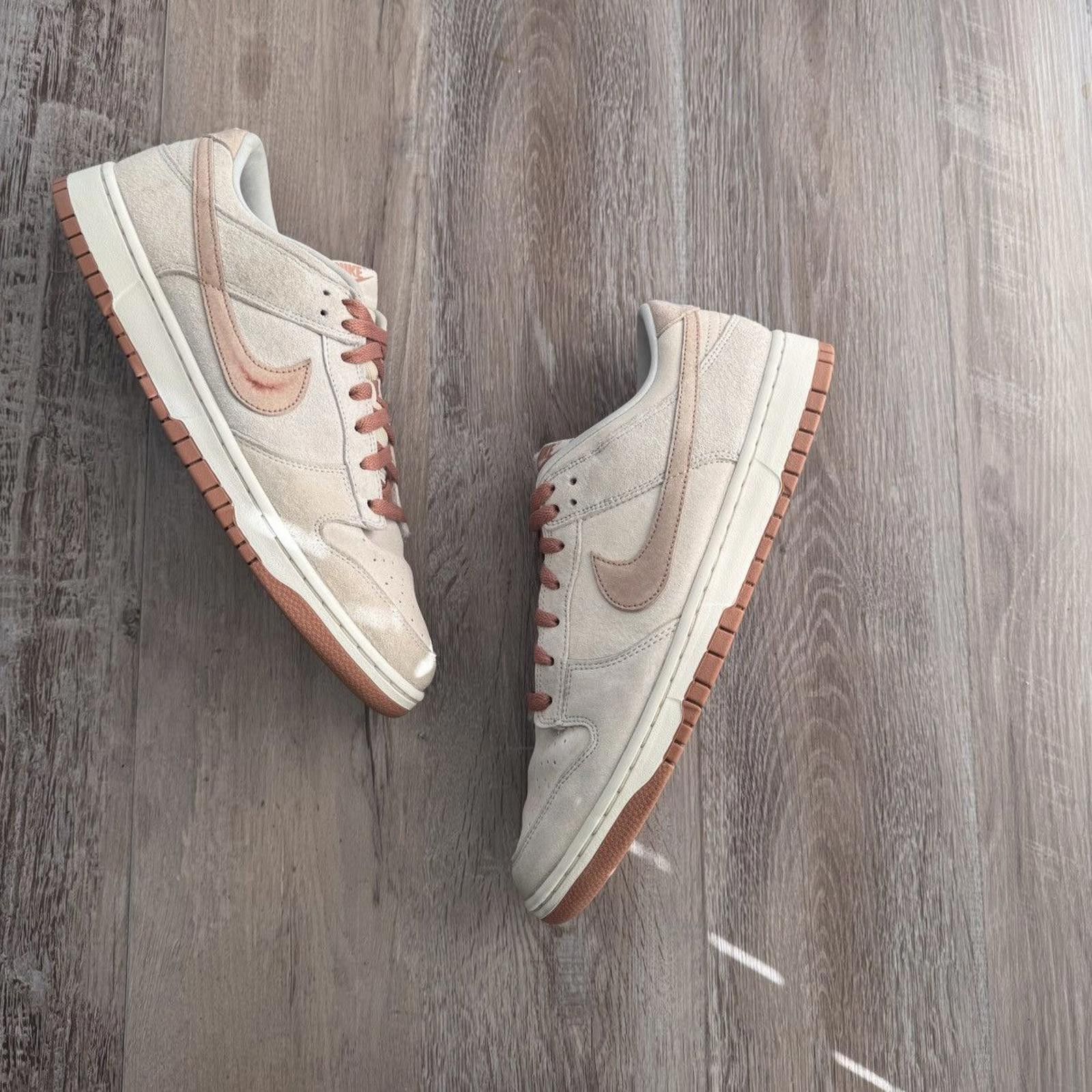 Nike NIKE • Dunk Low "Fossil Rose" (13M) Size US 13 / EU 46 - 11 Thumbnail
