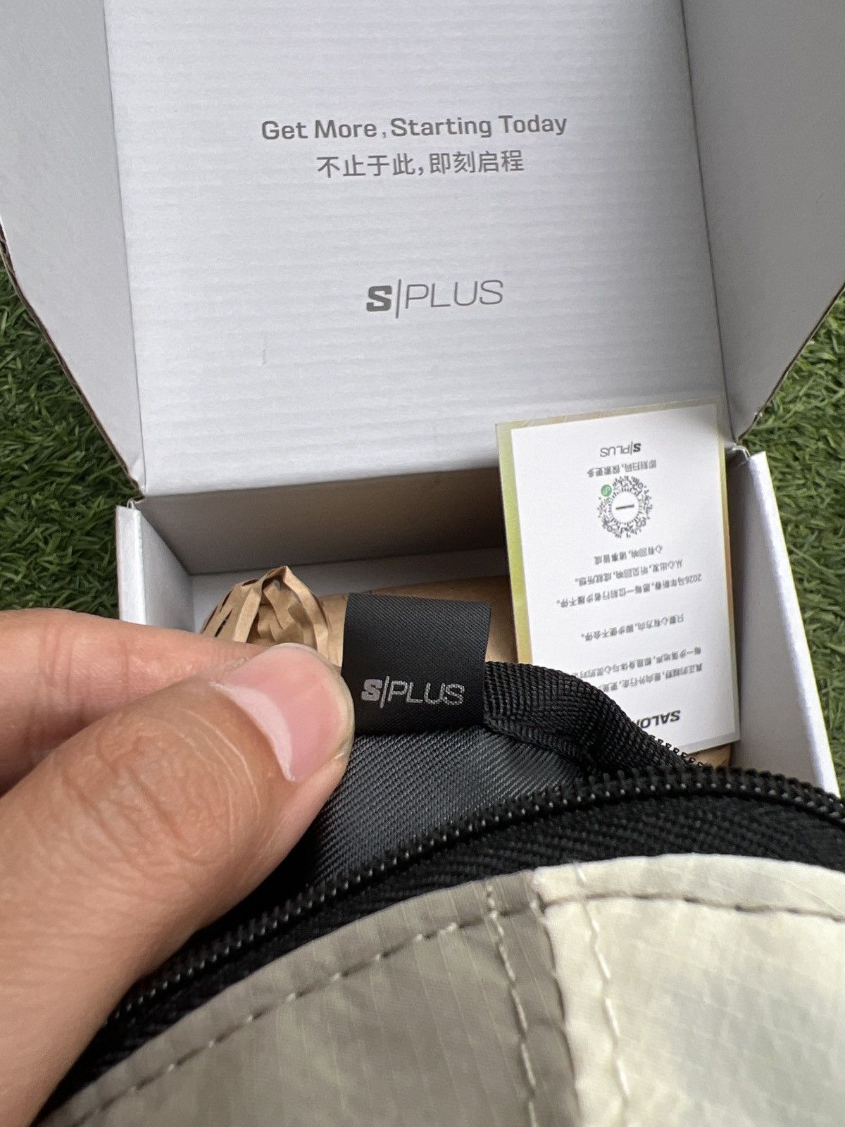 Salomon 🔥Salomon Cap Pouch Member Exclusive Size 26 - 8 Thumbnail