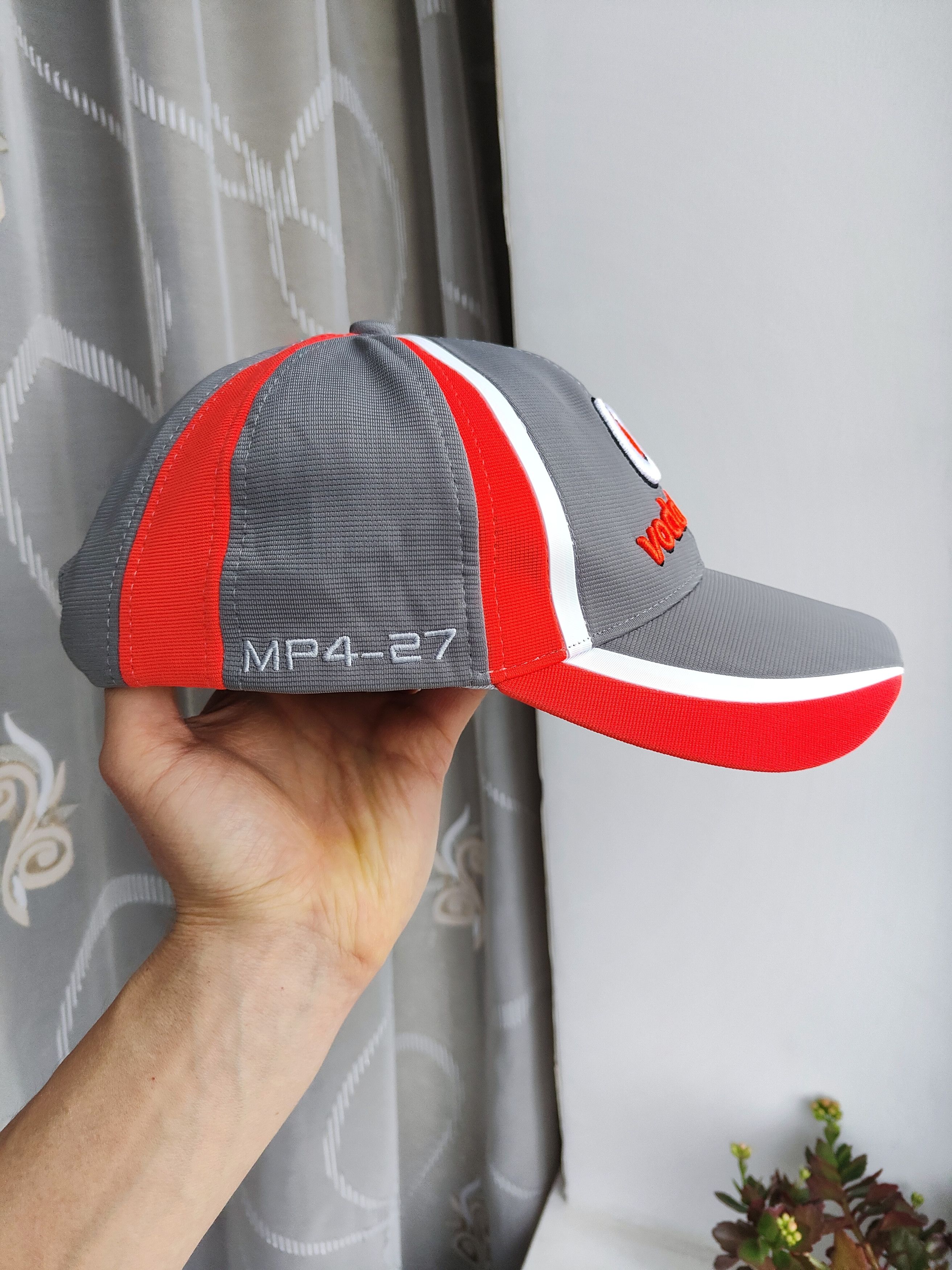 Formula 1 Vodafone McLaren Mercedes MP4-27 F1 Racing Formula 1 Cap Size ONE SIZE - 4 Thumbnail
