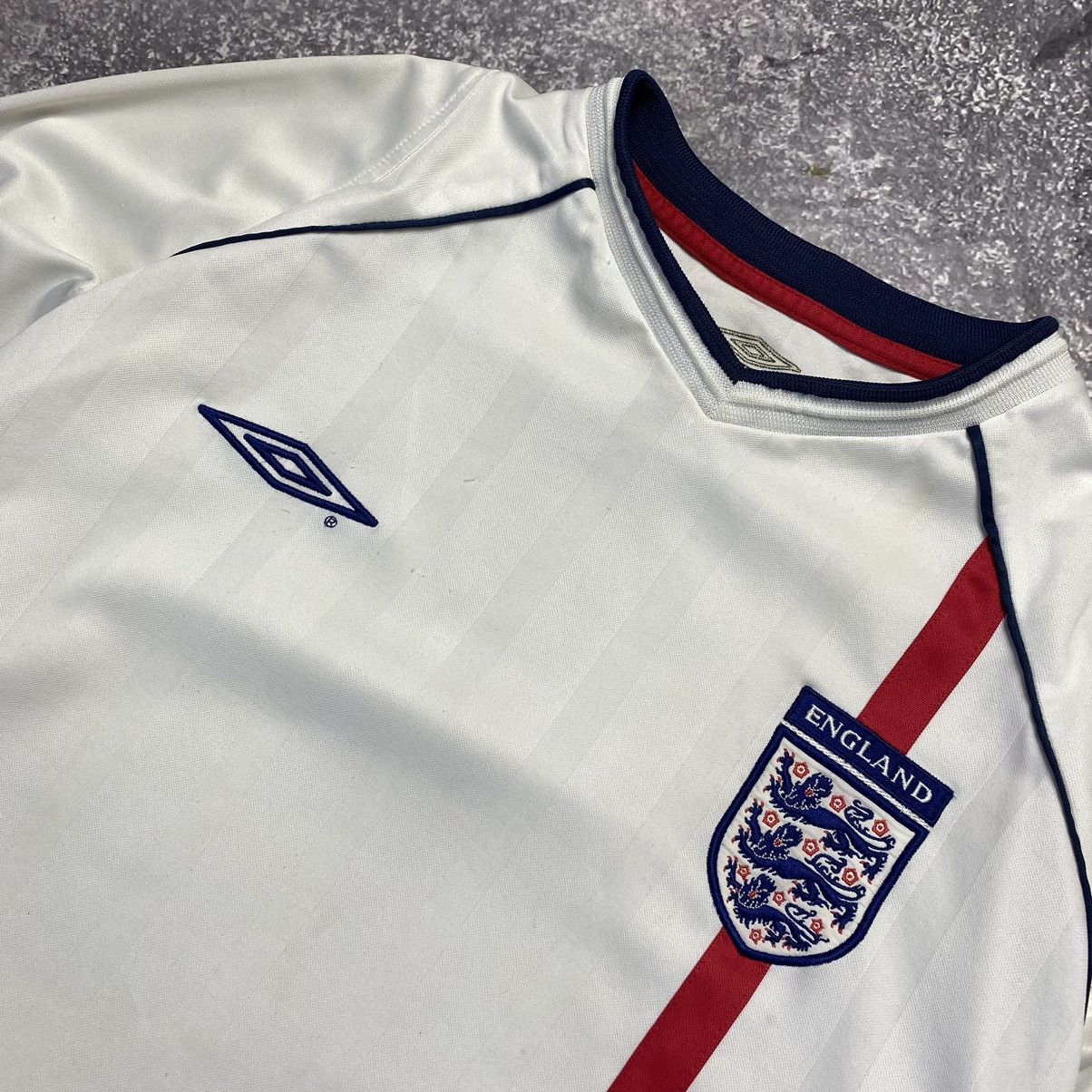 Umbro Vintage Umbro FC England 2001 National Soccer jersey Size US XL / EU 56 / 4 - 3 Thumbnail