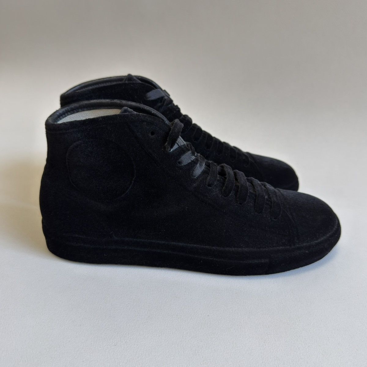 Maison Margiela A/W 09 Black ‘Flocked Velvet’ Sneakers Size US 8 / EU 41 - 13 Thumbnail