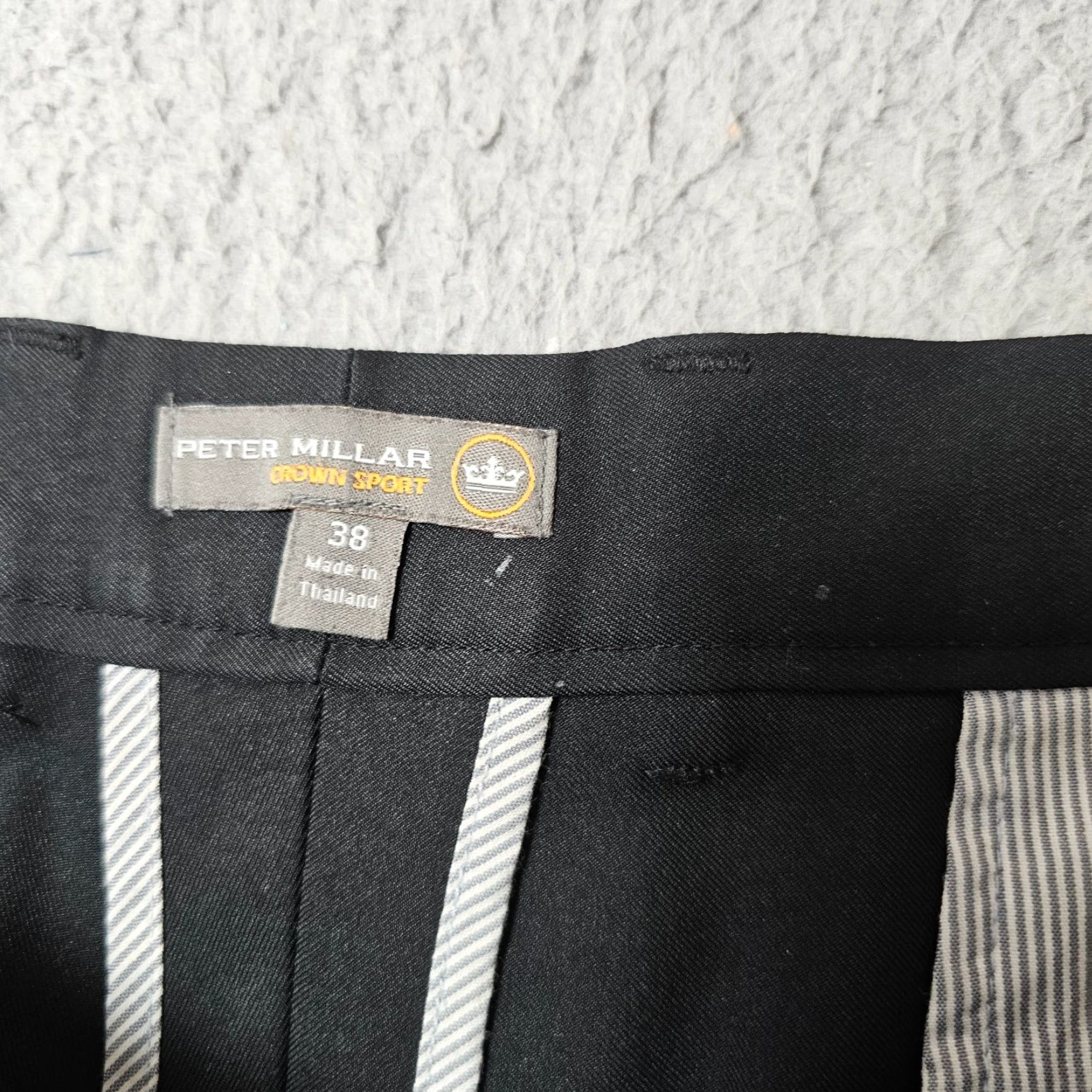 Peter Millar Peter Millar Crown Sport Salem Shorts Mens 38 Black Chino Breathable Moisture Wicking Quick Dry Pocket Belt Loops Logo Size US 38 / EU 54 - 3 Thumbnail