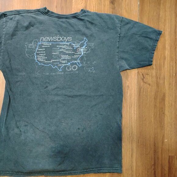 Band Tees Vintage Newsboys Go Tour T-Shirt Size US L / EU 52-54 / 3 - 4 Thumbnail