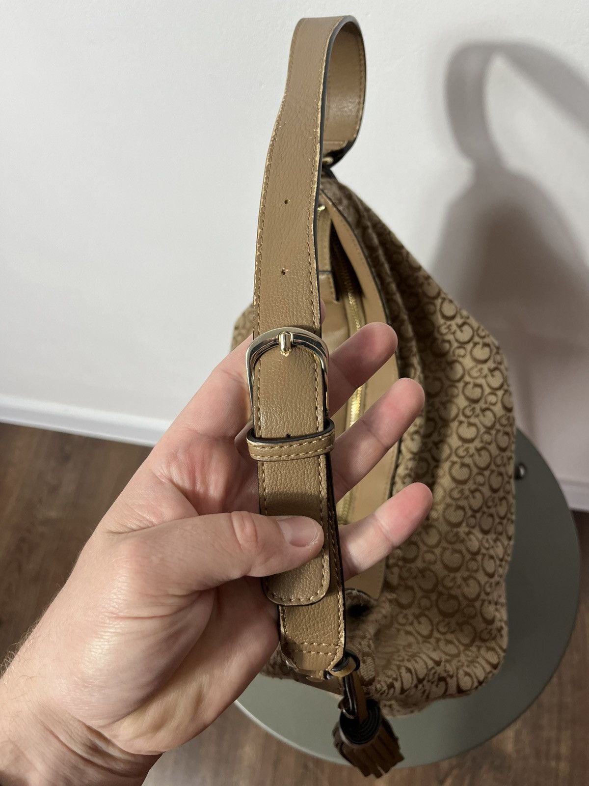 Guess × Vintage Y2K GUESS Monogram Shoulder Bag with Adjustable Strap Size ONE SIZE - 7 Thumbnail