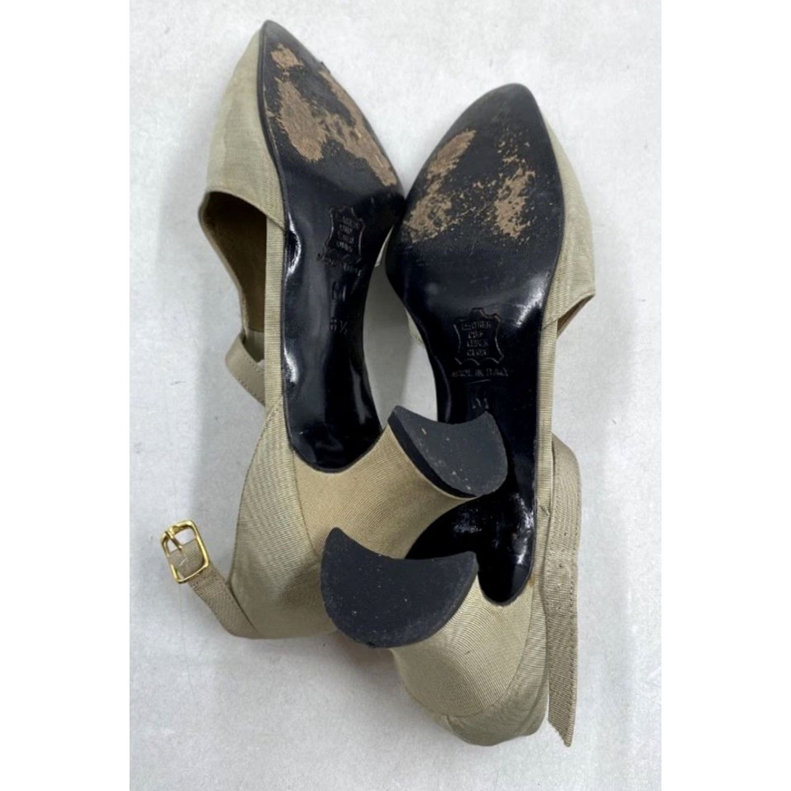 Yves Saint Laurent VINTAGE Yves Saint Laurent YSL Champagne Slingback Heels Size 6.5 US 37 EU Grey Leather Buckle Pointed Toe Box Womens Shoes Size US 7 / IT 37 - 5 Thumbnail