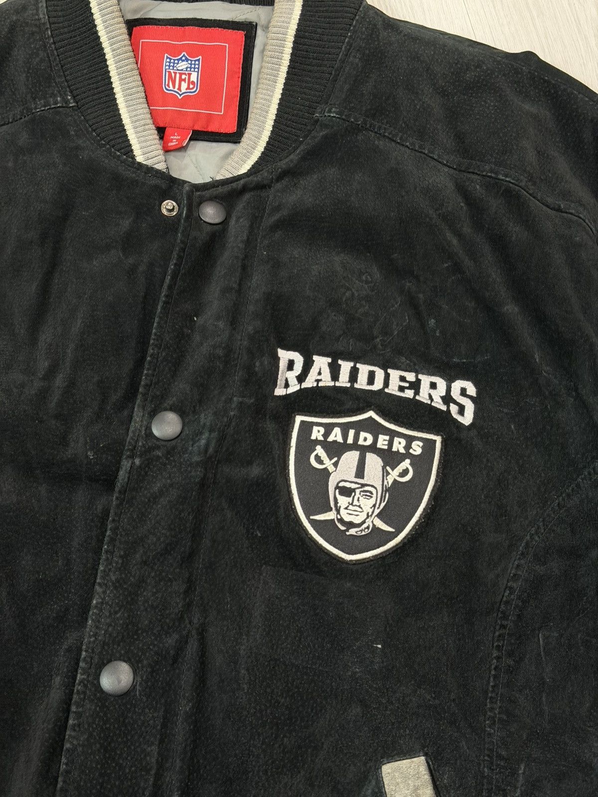 NFL Vintage Y2K Oakland Raiders Varsity Suede Leather Jacket L Size US L / EU 52-54 / 3 - 5 Thumbnail