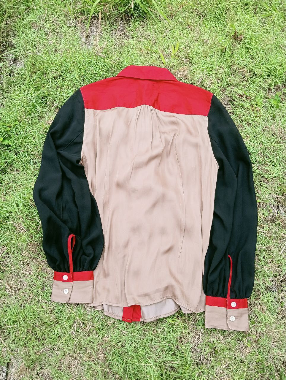 GU × Undercover UNDERCOVER x GU POLYESTER SHIRT - SIZE M Size M / US 6-8 / IT 42-44 - 6 Thumbnail