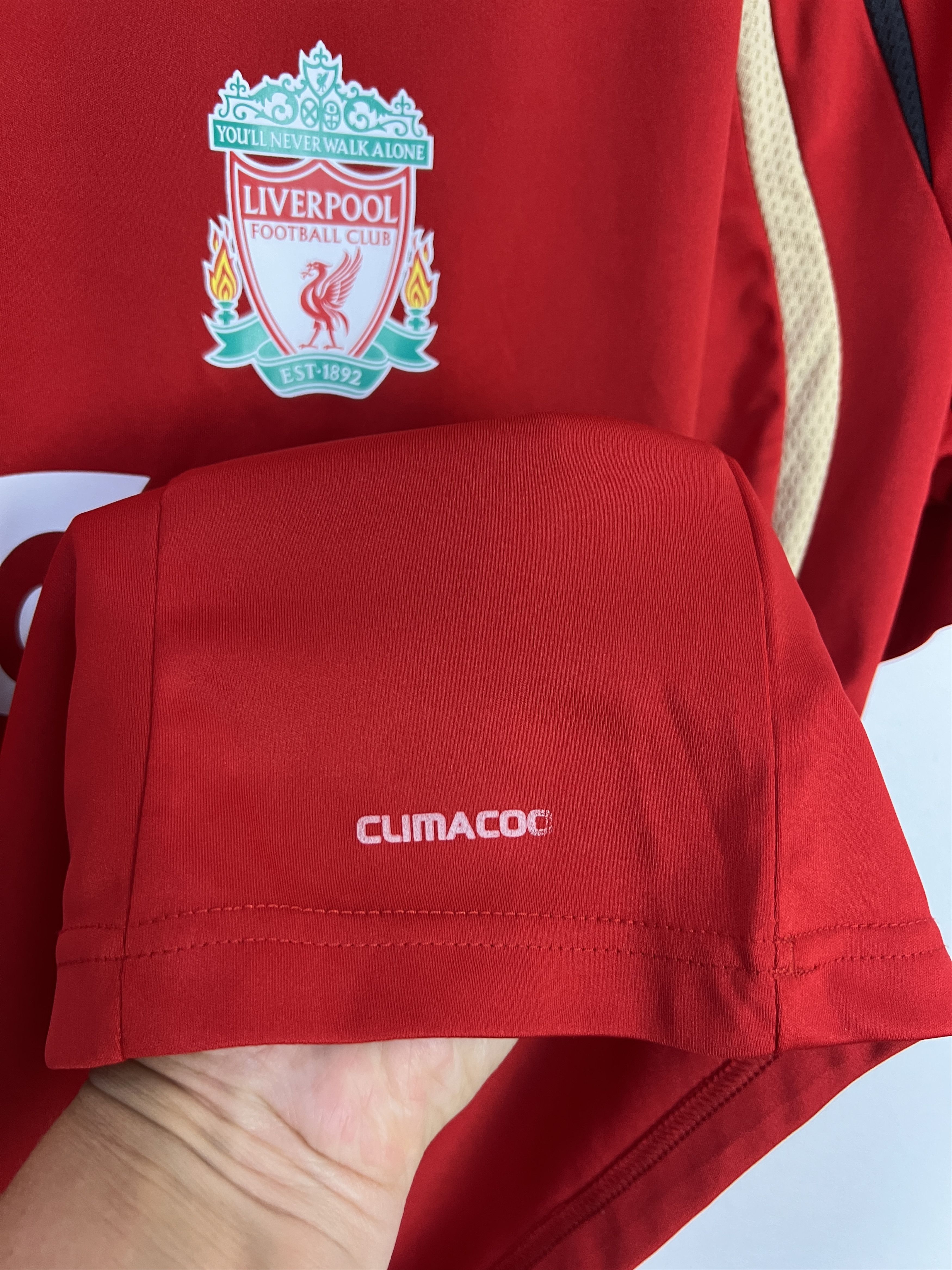 Adidas Vintage Adidas Liverpool Football Train Shirt Soccer Jersey Size US L / EU 52-54 / 3 - 4 Thumbnail