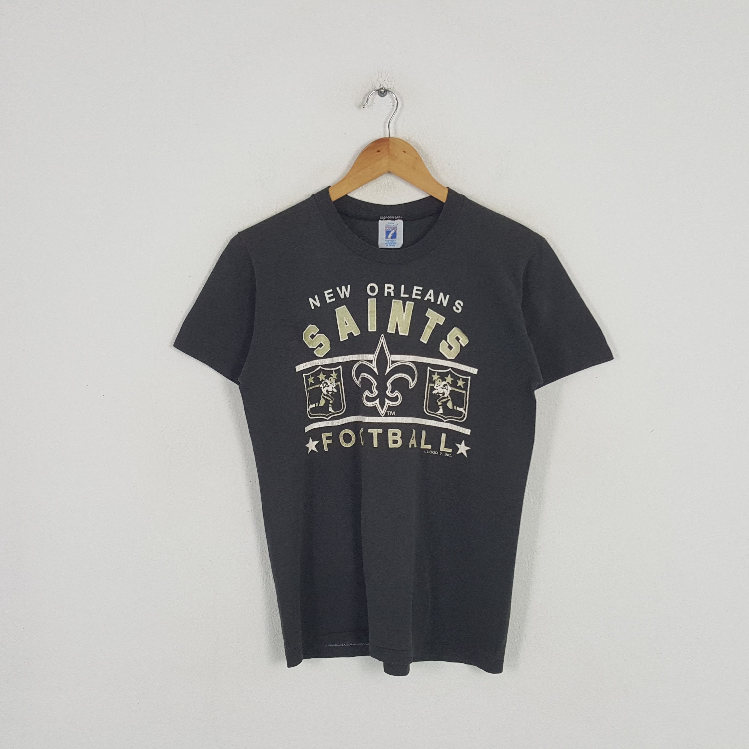 Vintage New Orleans Saints American Football Team Tshirt