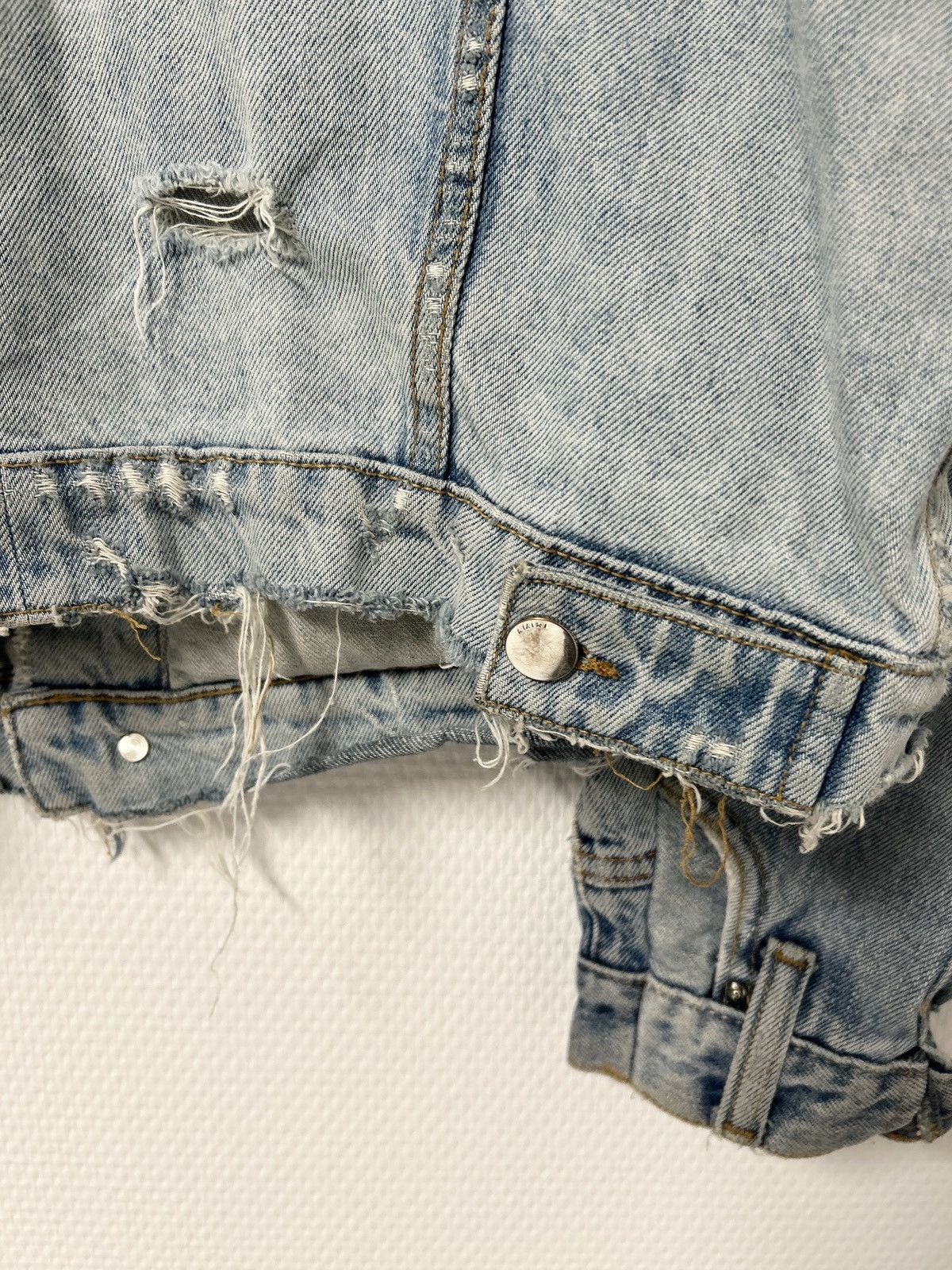 Amiri SS2018 Deconstructed Distressed Denim Jacket Size US S / EU 44-46 / 1 - 9 Thumbnail