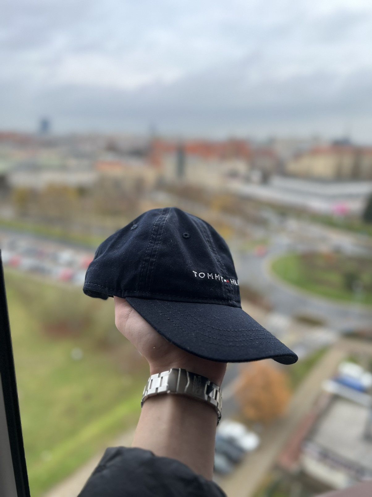 Tommy Hilfiger × Vintage Tommy Hilfiger Cap Streetwear Vintage Size ONE SIZE - 3 Thumbnail