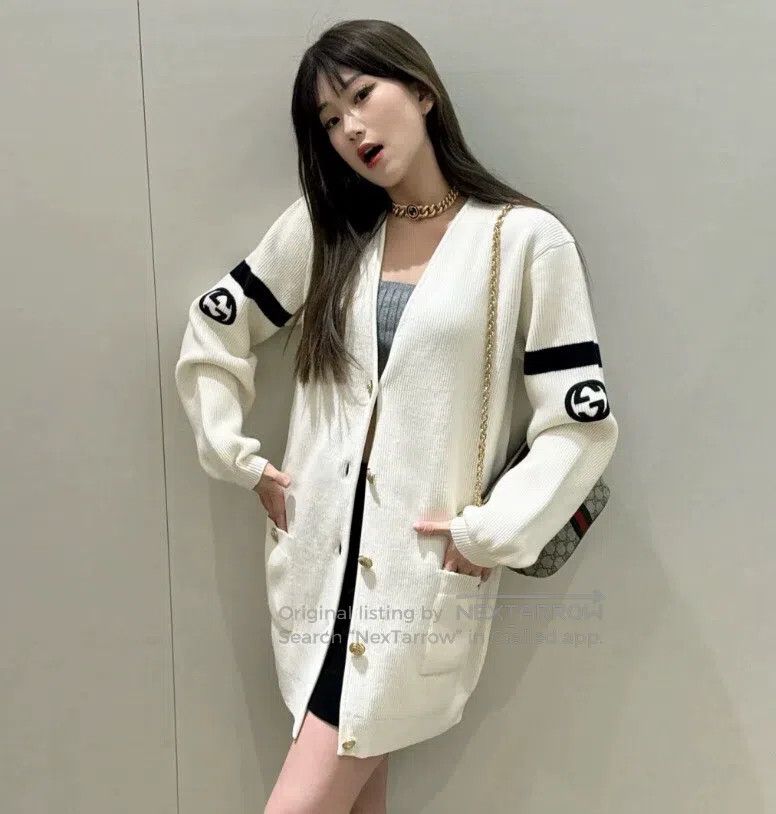 Gucci Gucci Beige logo embroidered wool V-neck single-breasted l Size XXS / US 00 / IT 34 - 8 Thumbnail