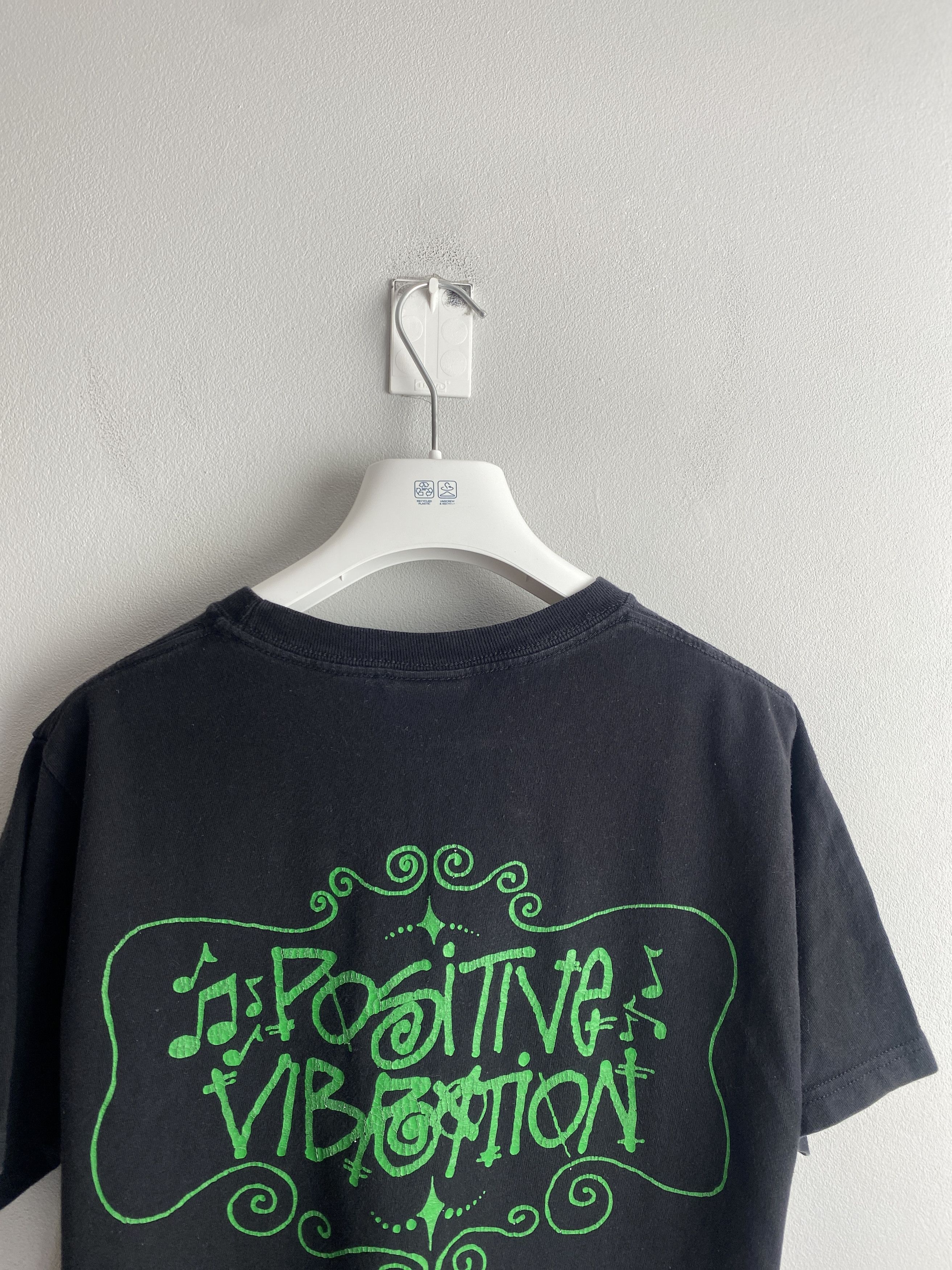 Stussy Stussy Designs big back logo t-shirt tee skate rap hip hop Size US S / EU 44-46 / 1 - 6 Thumbnail