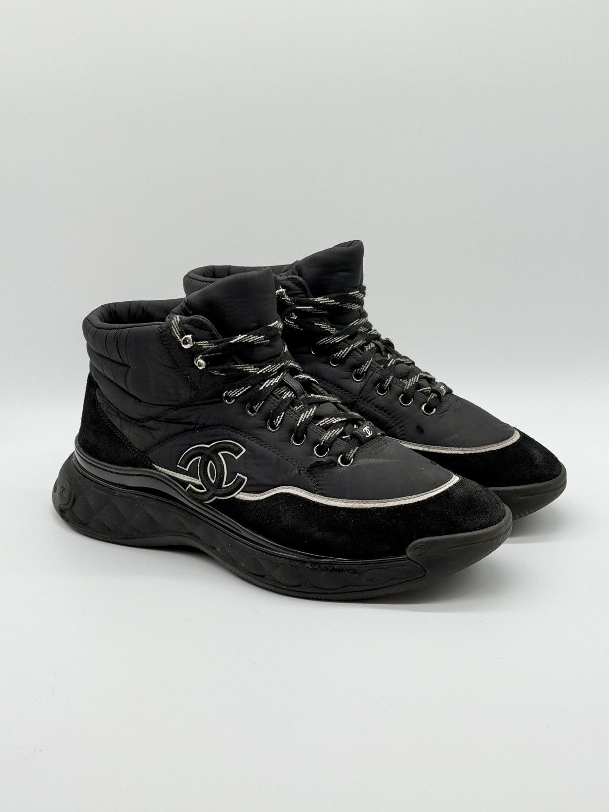 Size 11 - CHANEL high-top Boot Sneakers Black