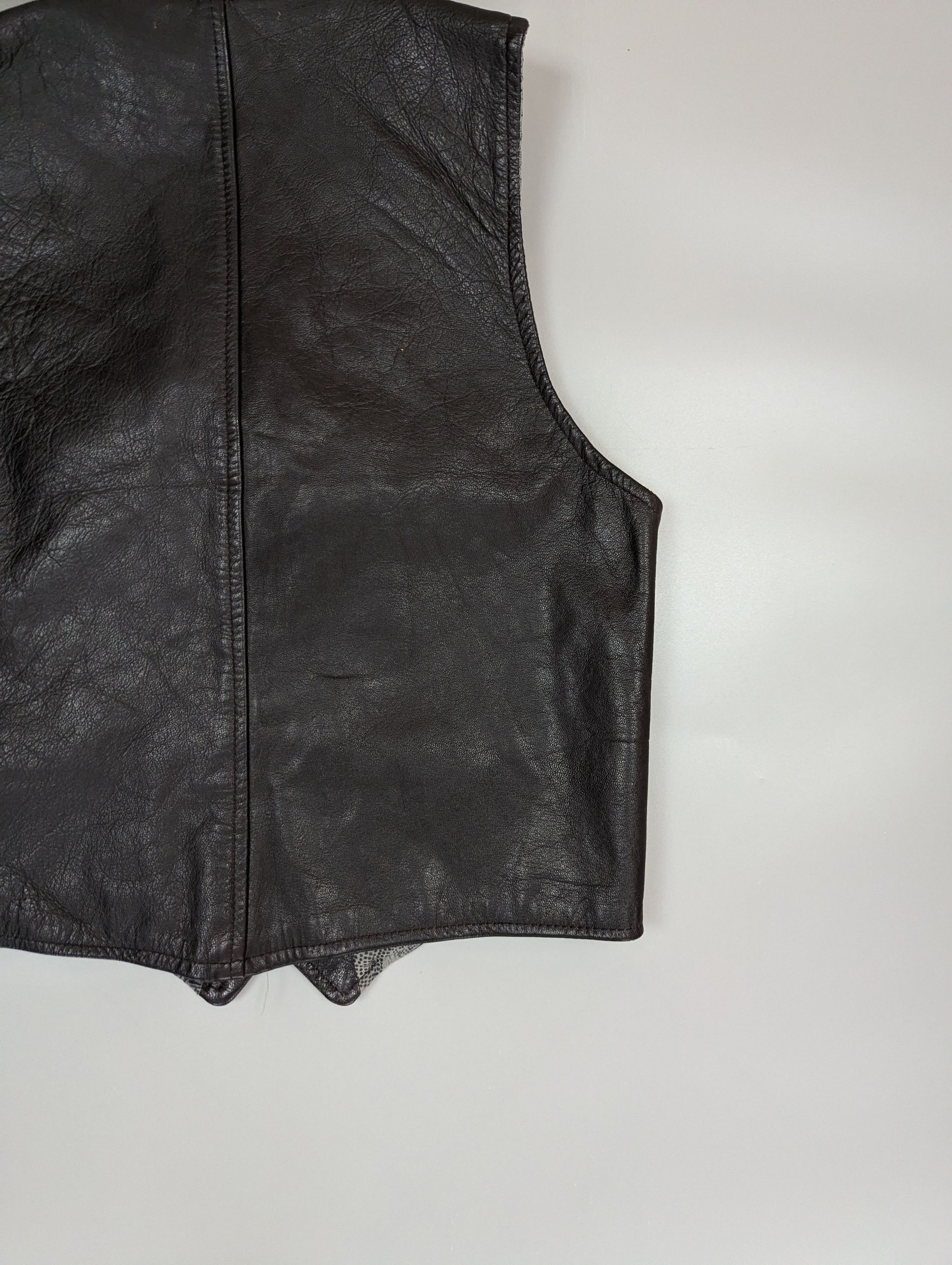 Vintage Italian Leather Biker Vest Womens Dark Brown Indie Sleaze Size XS / US 0-2 / IT 36-38 - 14 Thumbnail