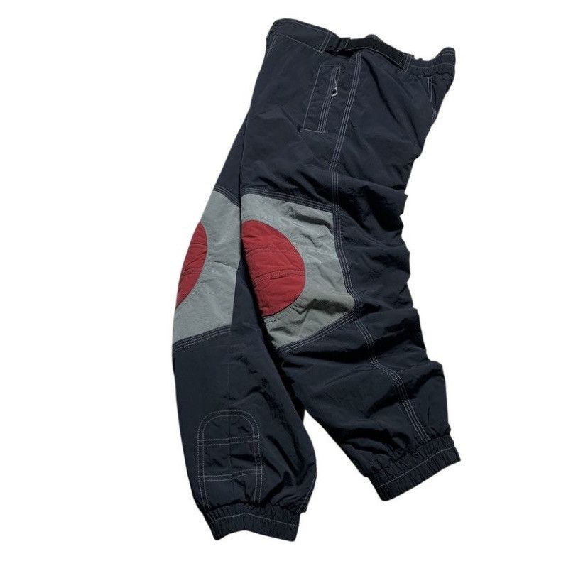 Japanese Brand VTG JAPANESE BRAND FLAG IN THE KNEE Y2K LGB GOA STYLE BAGGY Size US 38 / EU 54 - 1 Thumbnail