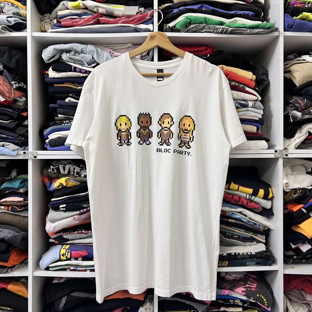 Band Tees × Vintage VTG BLOC PARTY BAND TEE Size US L / EU 52-54 / 3 - 1 Thumbnail