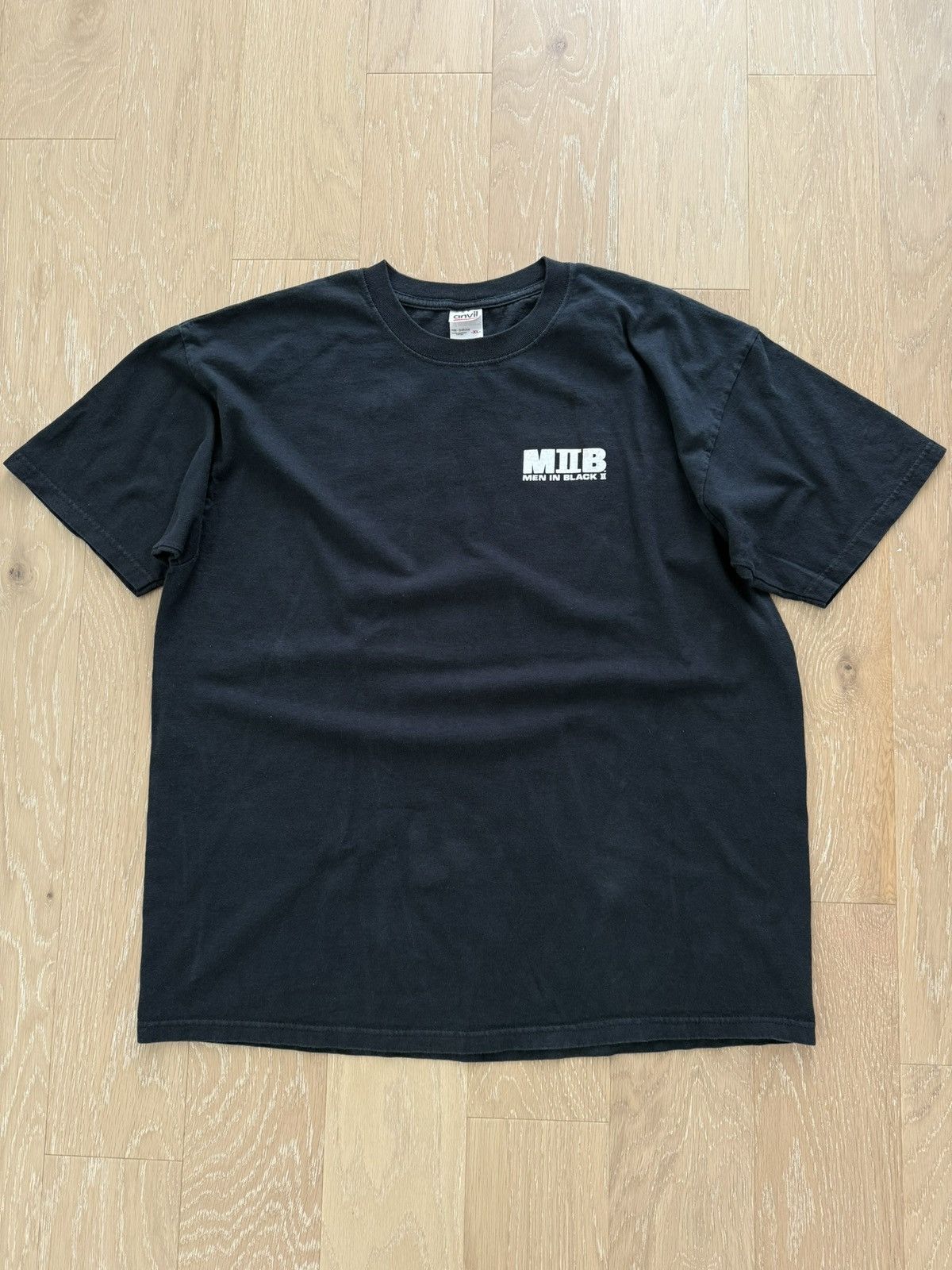 Anvil Vintage Men in Black 2 movie promo Y2K shirt Size US XL / EU 56 / 4 - 2 Thumbnail