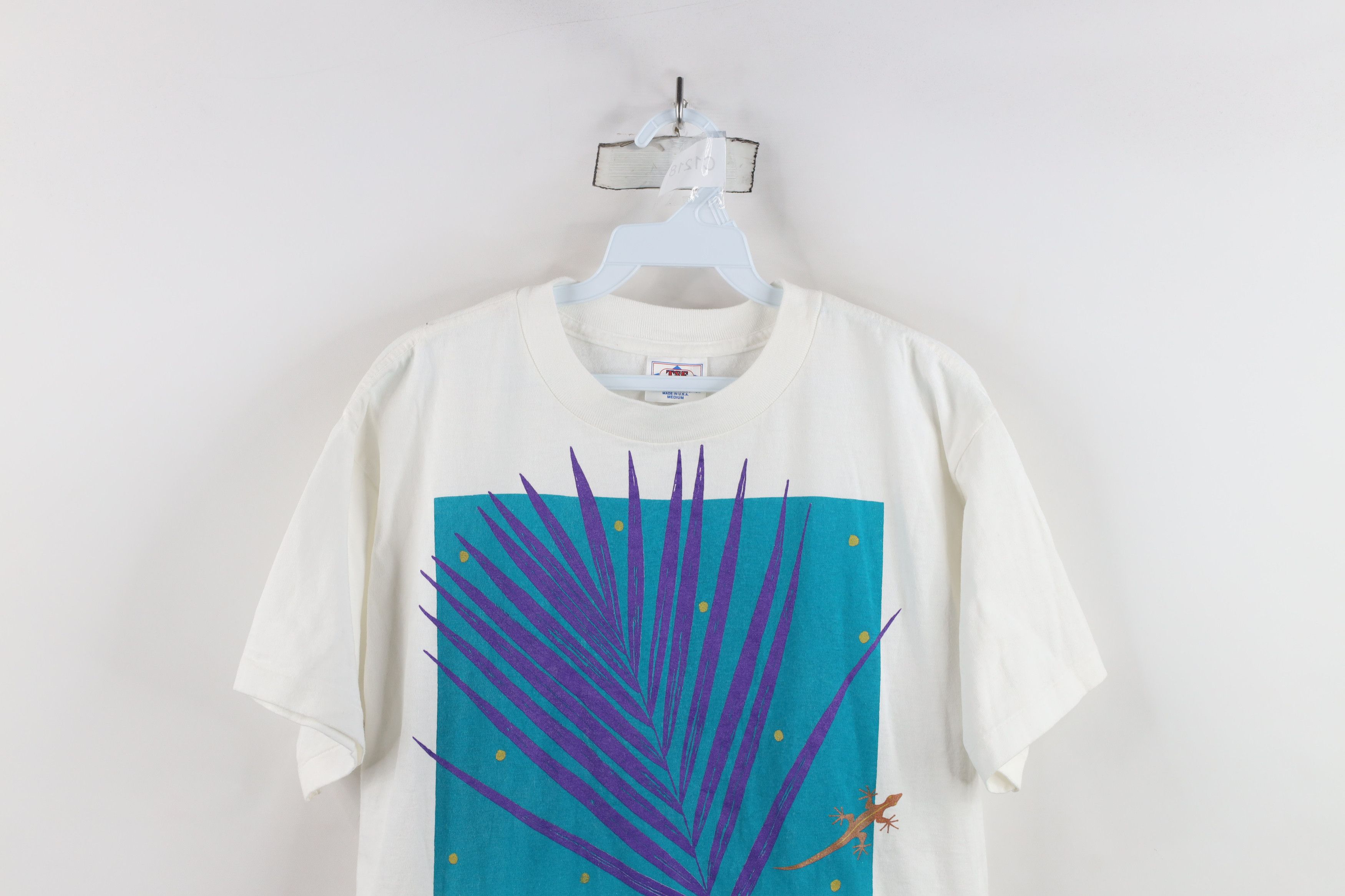 Vintage Vintage 90s Streetwear Virgin Islands Lizard T-Shirt USA Size US M / EU 48-50 / 2 - 2 Thumbnail