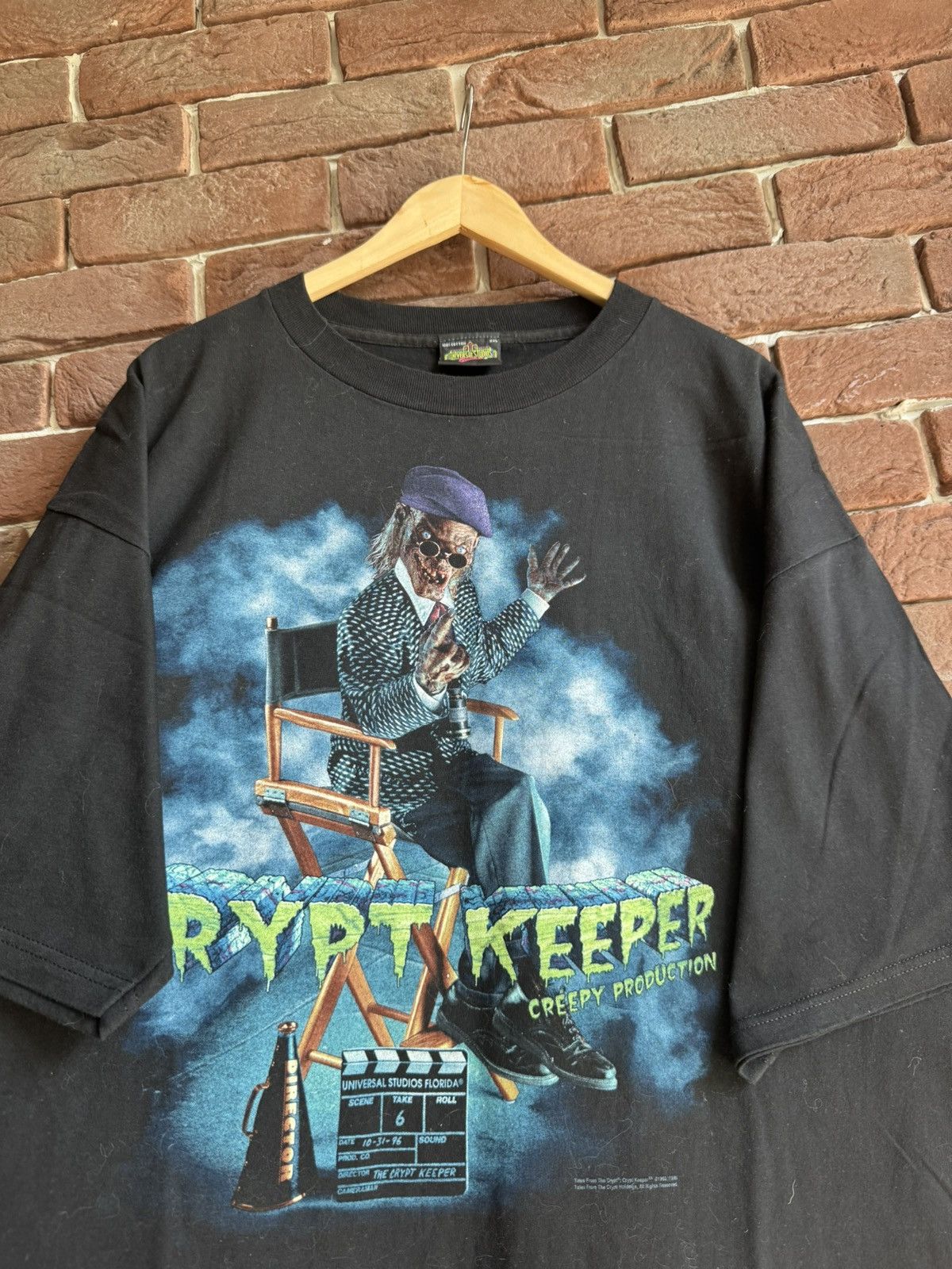 Vintage vintage 1996 tales from crypt universal studios horror tee Size US XXL / EU 58 / 5 - 3 Thumbnail