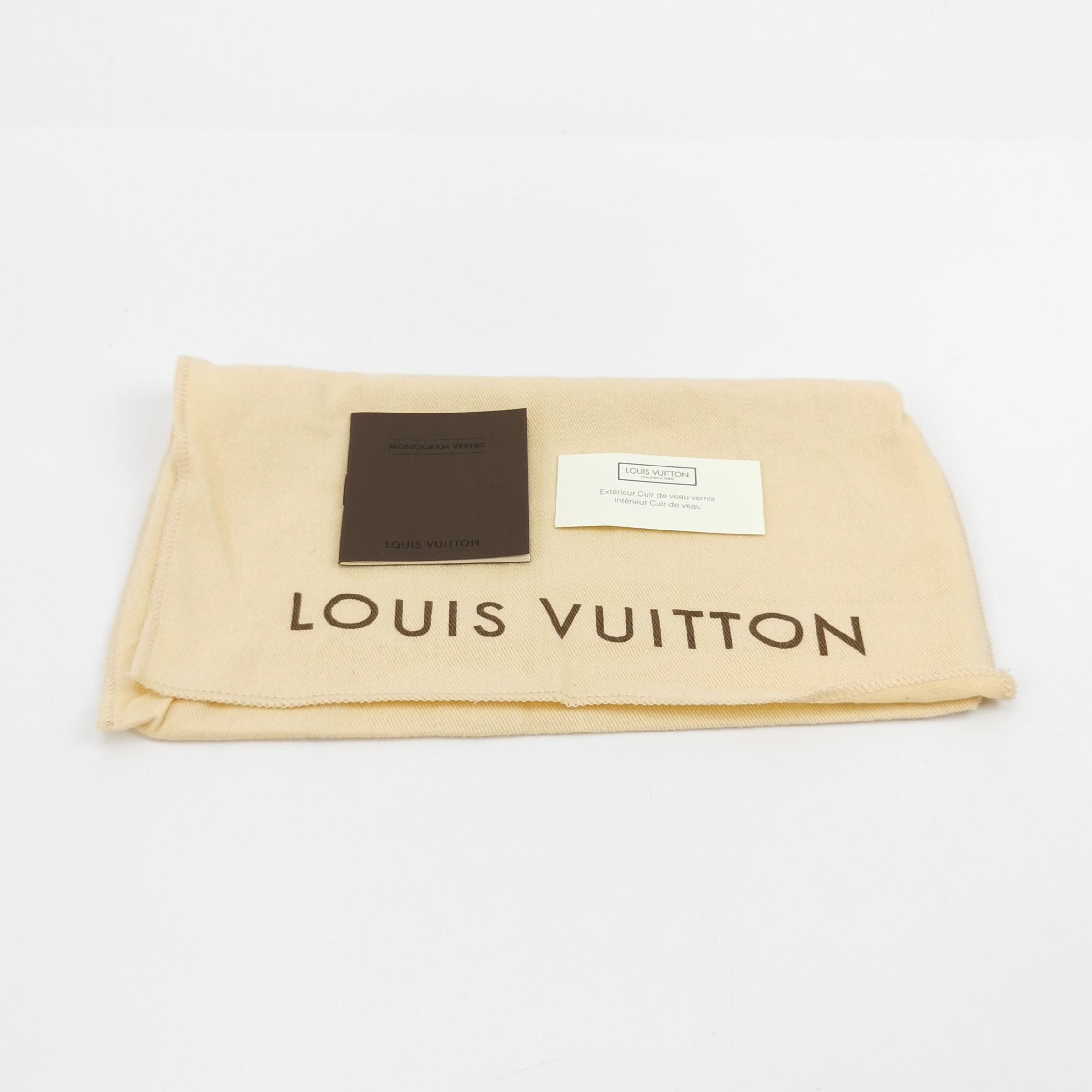 Louis Vuitton Louis Vuitton (LV) Sarah leather patent leather solid color Size ONE SIZE - 5 Thumbnail