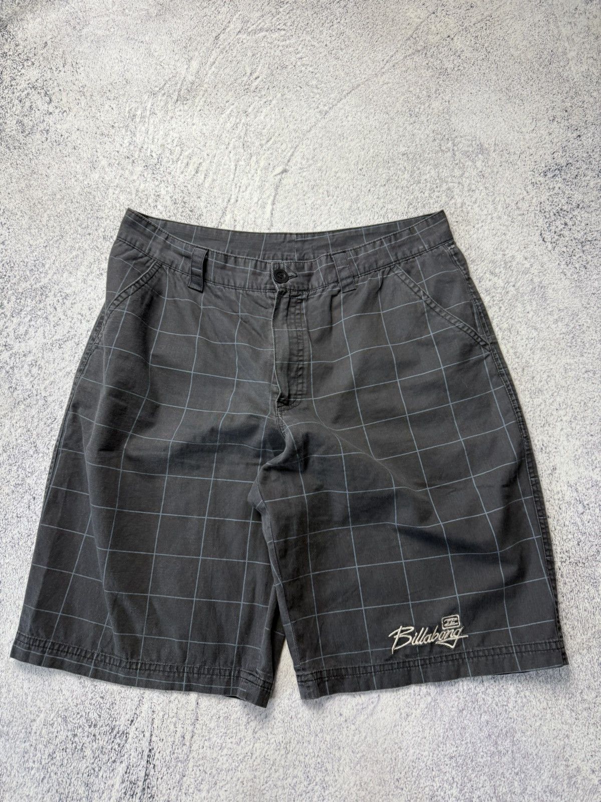 Billabong Vintage Billabong Striped Shorts Streetwear Style Size 34 Size US 34 / EU 50 - 6 Thumbnail