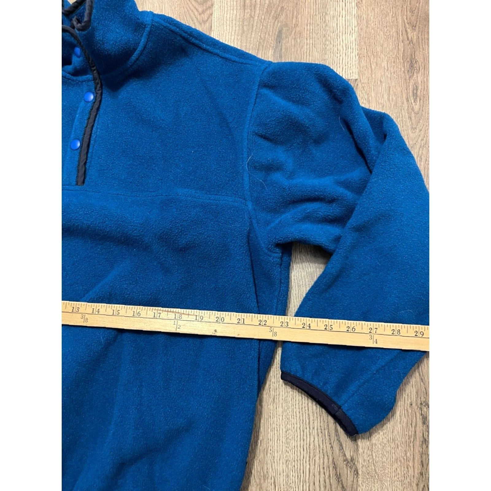 Vintage VINTAGE Woolrich Sweater Men L Blue 1/4 Buttons Fleece Pullover Casual Regular Size US L / EU 52-54 / 3 - 6 Thumbnail
