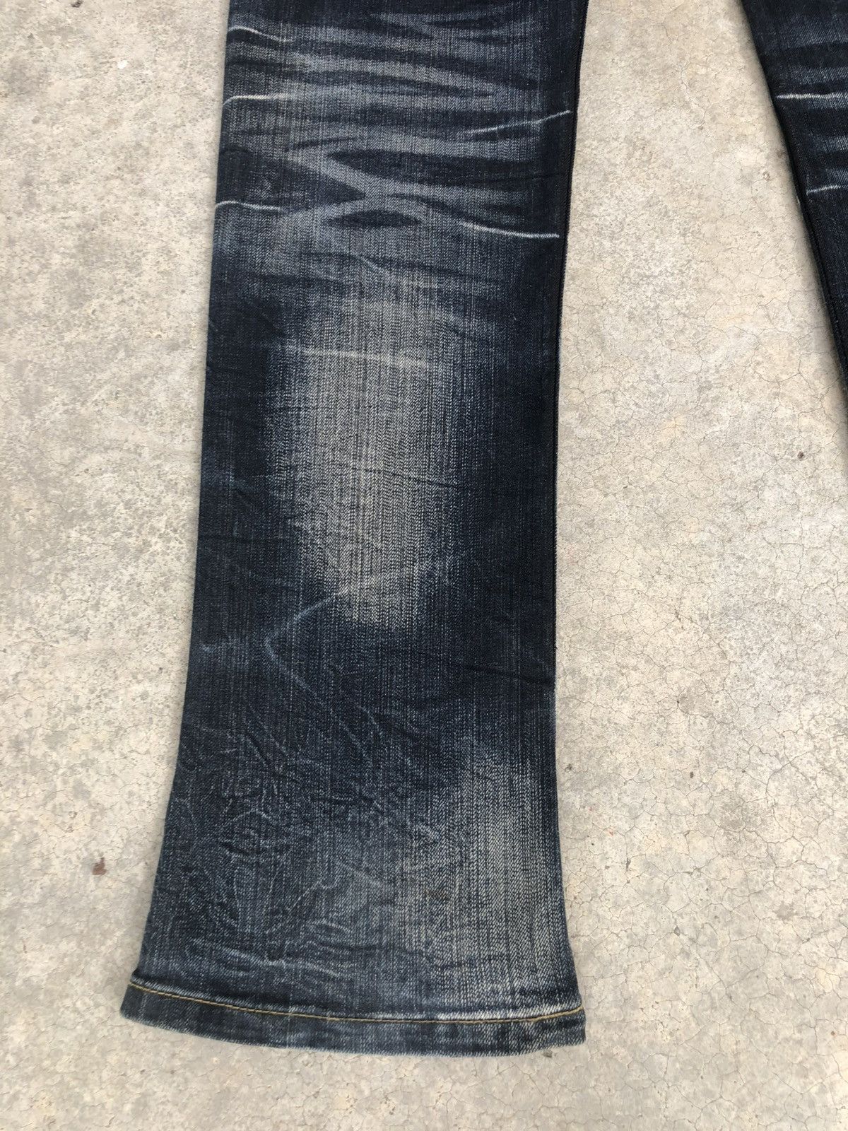 If Six Was Nine Japanese Nicole Flared Jeans Distressed Denim Size US 32 / EU 48 - 11 Thumbnail