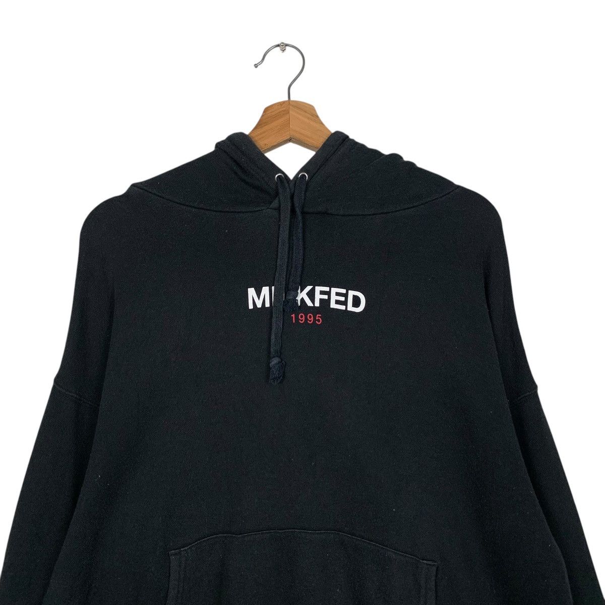 Japanese Brand MILKFED Center Logo Pullover Hoodies Sweatshirt #1658-C74 Size ONE SIZE - 11 Thumbnail