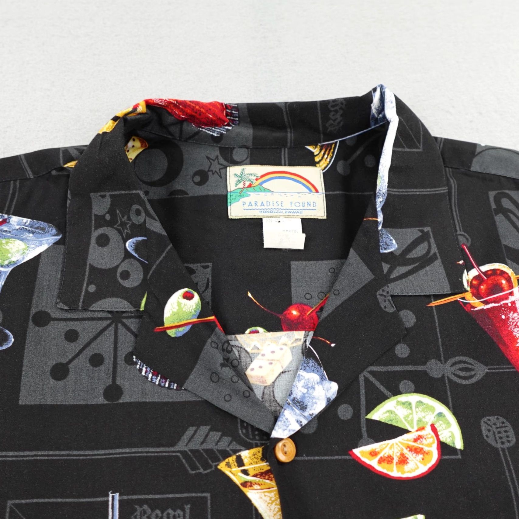 Paradise Found Vintage Paradise Found Shirt Mens XL Black Cocktail Hawaiian Aloha Button Up Size US XL / EU 56 / 4 - 2 Thumbnail